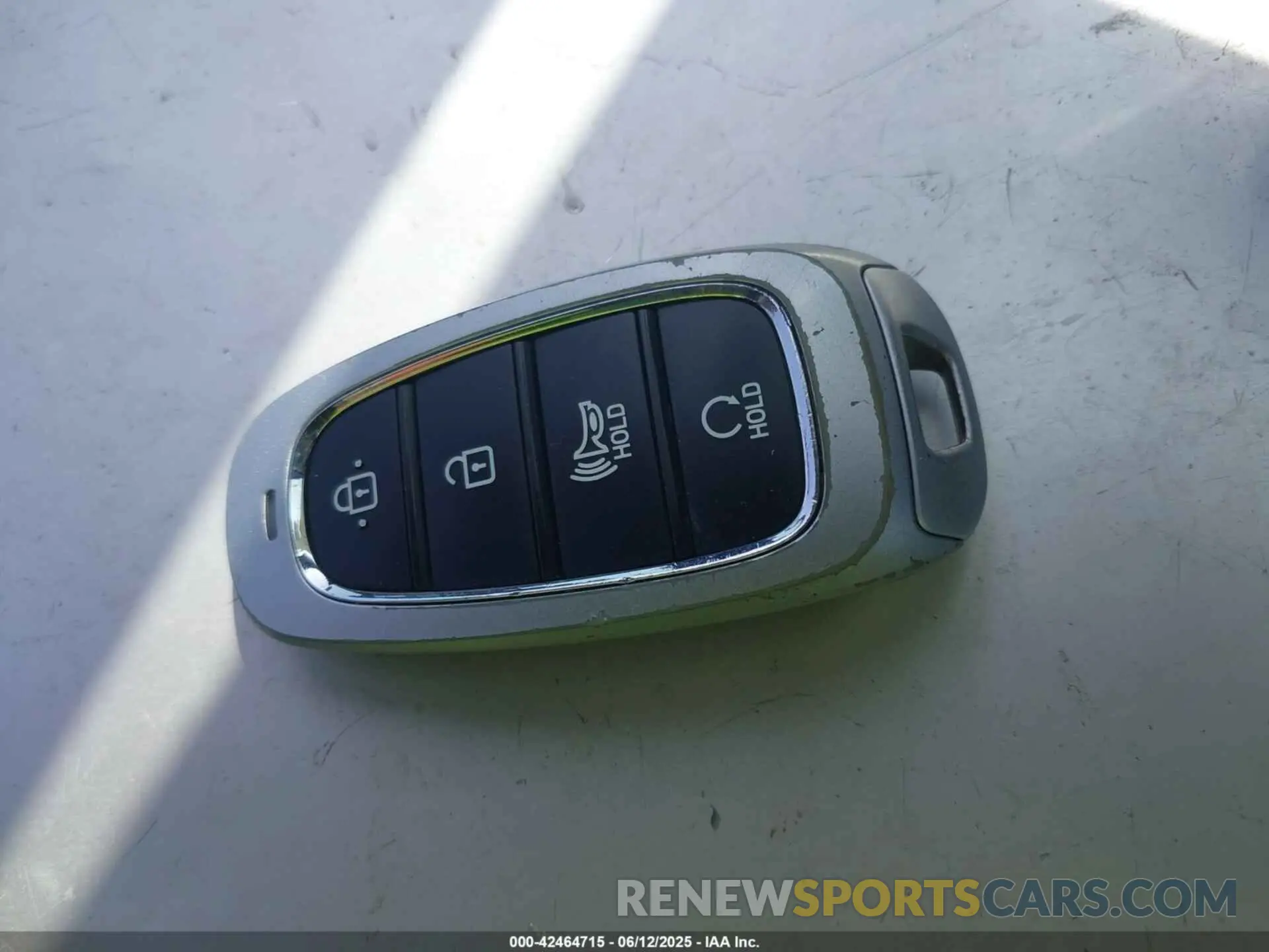 11 Photograph of a damaged car KM8JBDA26NU035823 HYUNDAI TUCSON PLUG-IN HYBRID 2022