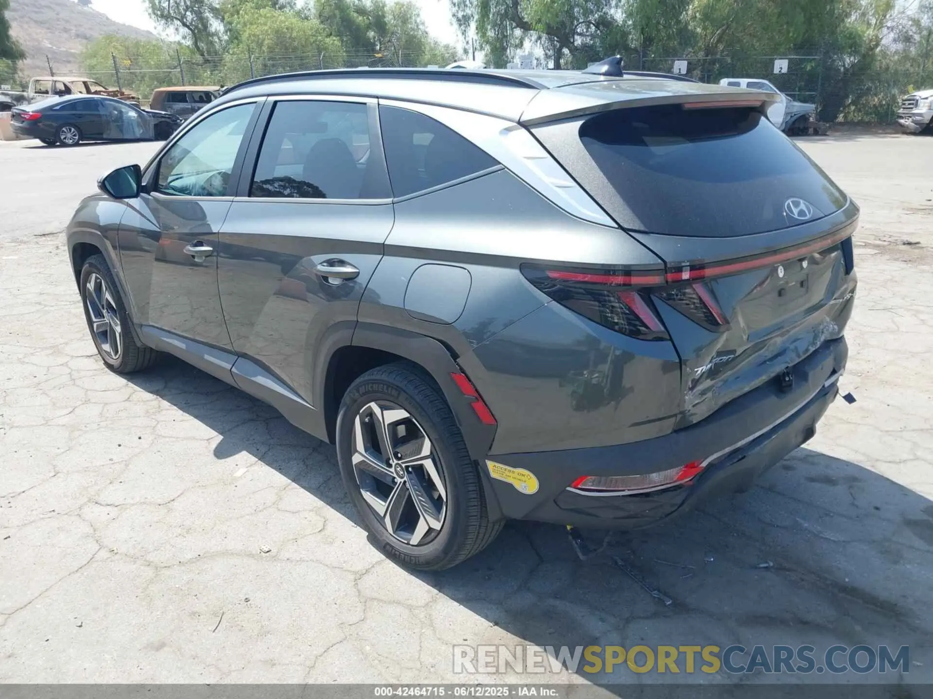 3 Photograph of a damaged car KM8JBDA26NU035823 HYUNDAI TUCSON PLUG-IN HYBRID 2022