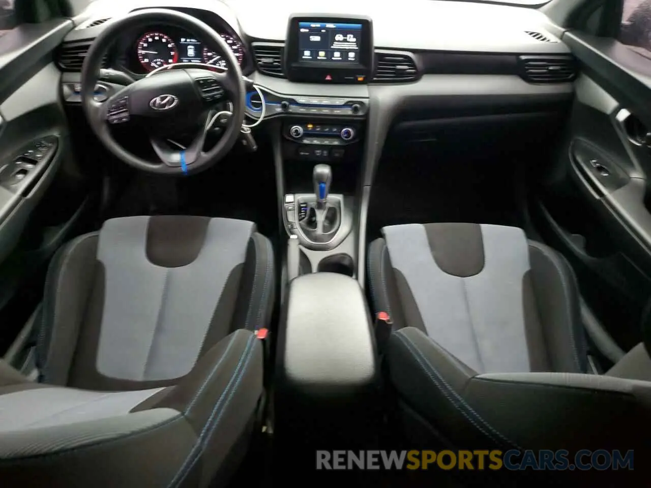 8 Photograph of a damaged car KMHTG6AF2KU018585 HYUNDAI VELOSTER 2019