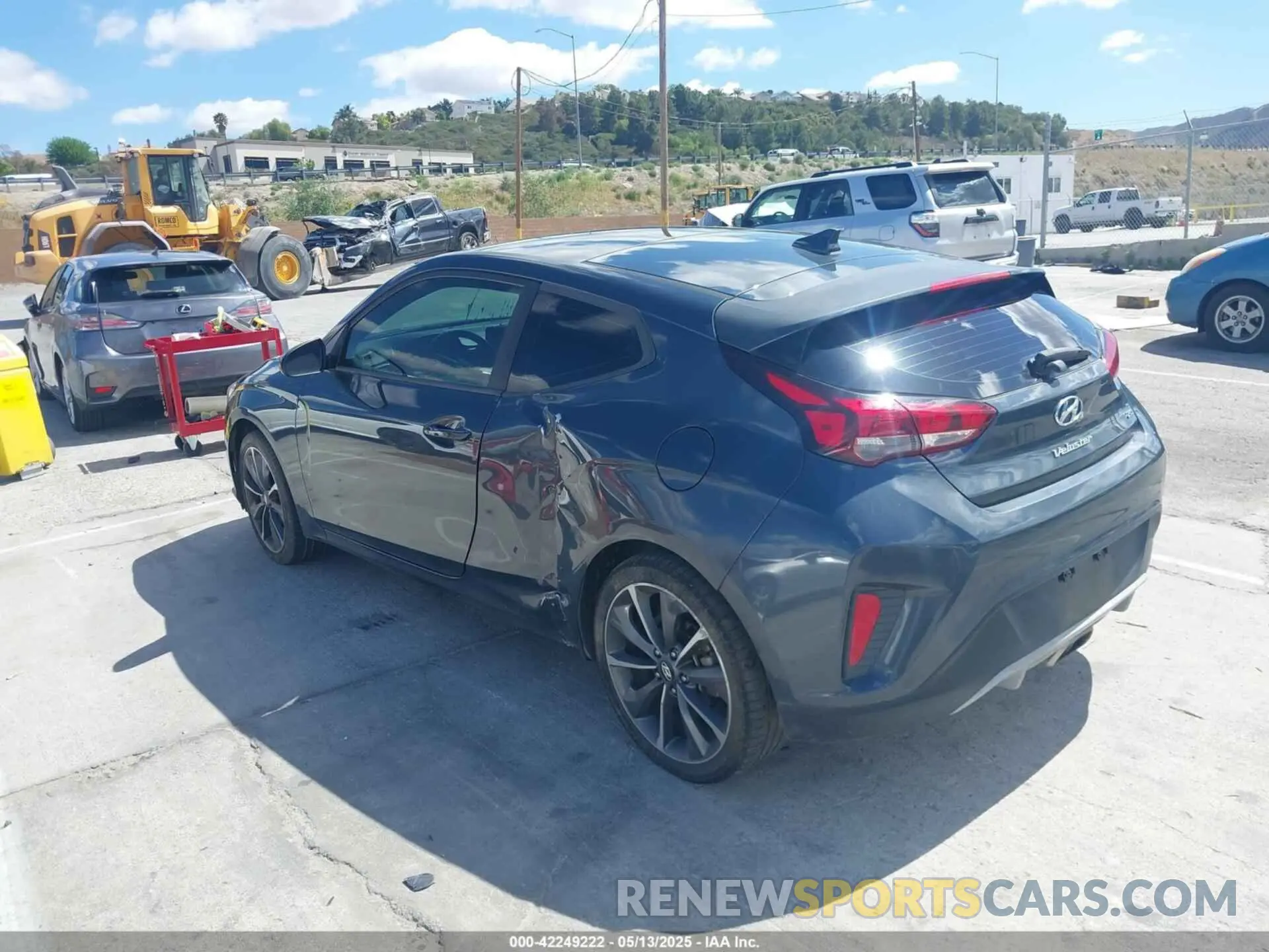 3 Photograph of a damaged car KMHTG6AF4KU009869 HYUNDAI VELOSTER 2019