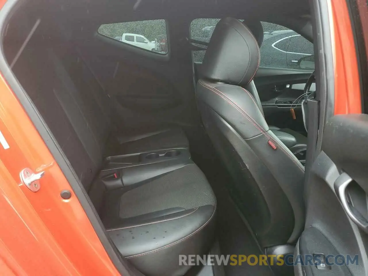10 Photograph of a damaged car KMHTG6AF7KU006884 HYUNDAI VELOSTER 2019