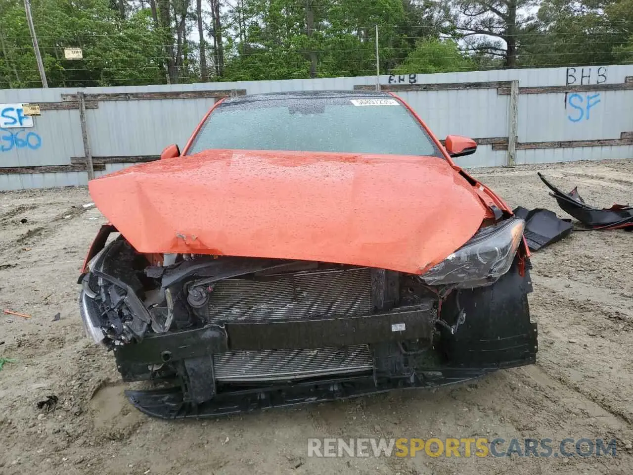 5 Photograph of a damaged car KMHTG6AF7KU006884 HYUNDAI VELOSTER 2019