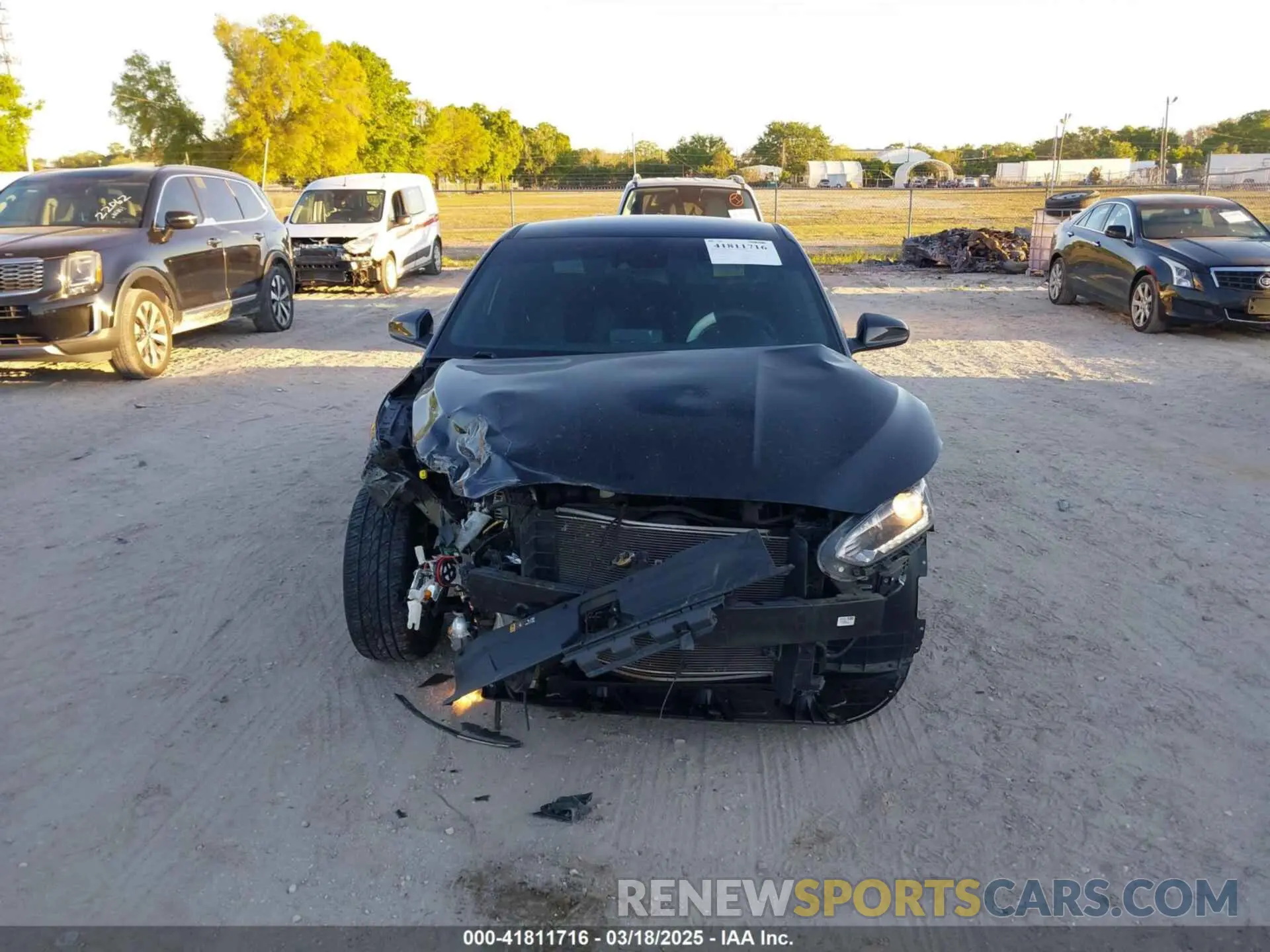 12 Фотография поврежденного автомобиля KMHTG6AF8KU005131 HYUNDAI VELOSTER 2019