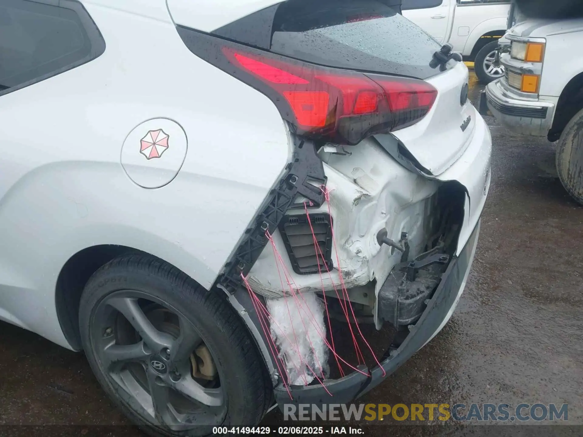 6 Photograph of a damaged car KMHTG6AF8KU019661 HYUNDAI VELOSTER 2019