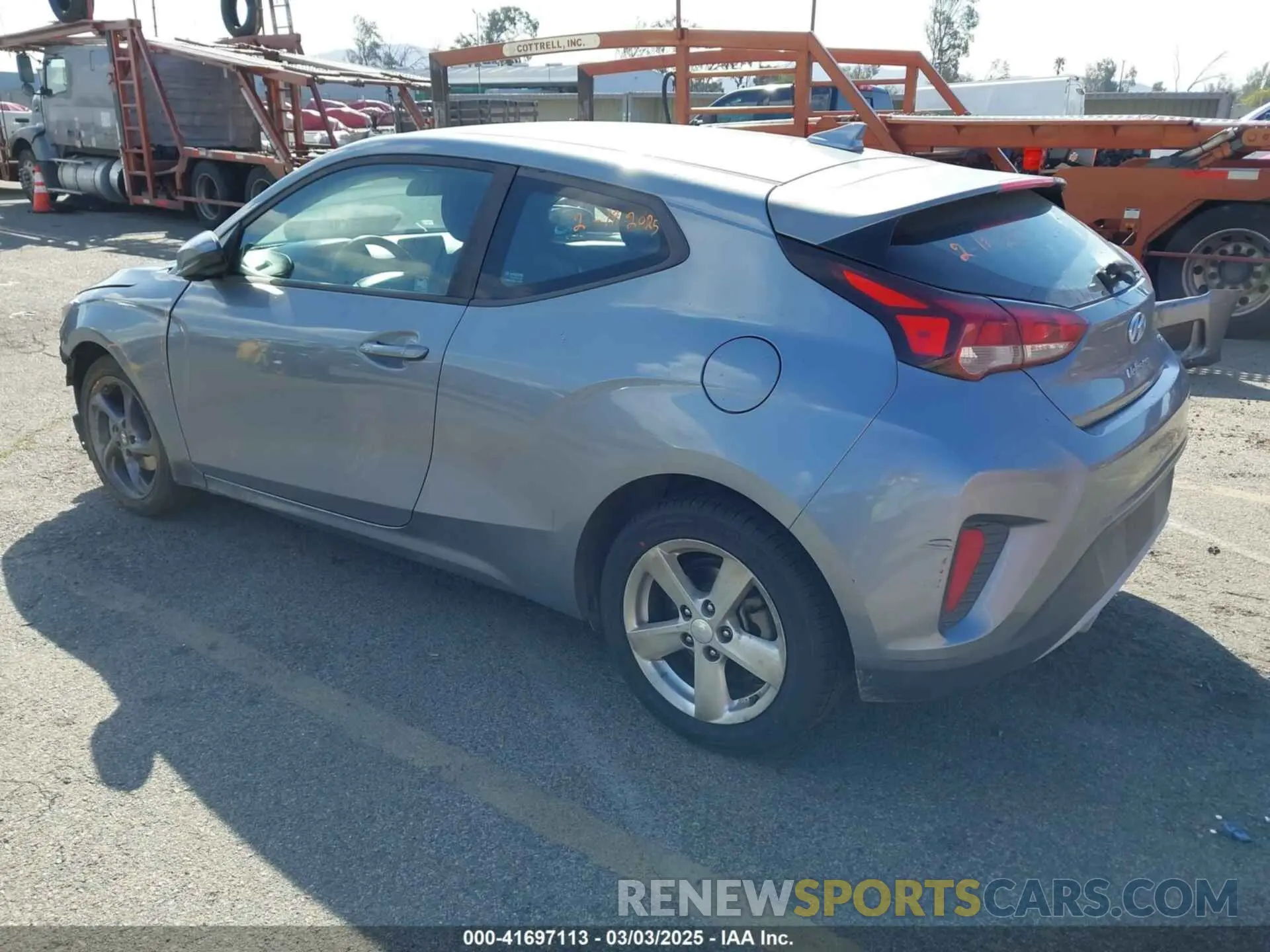 3 Фотография поврежденного автомобиля KMHTG6AF8KU019854 HYUNDAI VELOSTER 2019