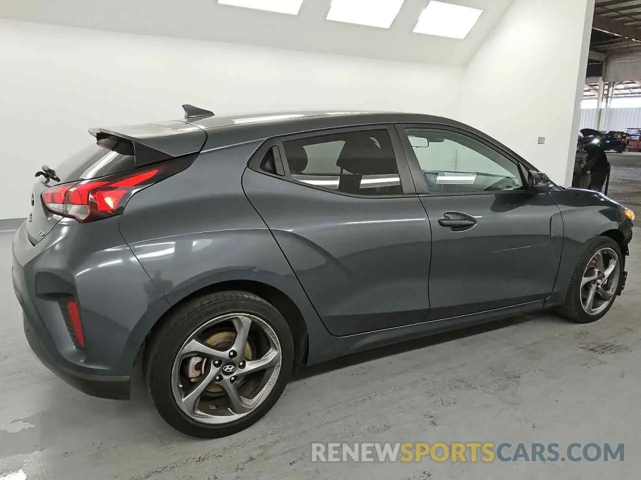 3 Photograph of a damaged car KMHTG6AF9KU019944 HYUNDAI VELOSTER 2019