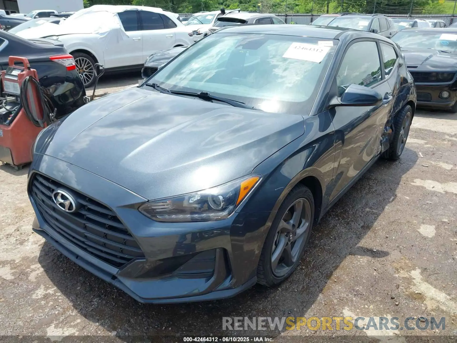 2 Фотография поврежденного автомобиля KMHTG6AF9KU020012 HYUNDAI VELOSTER 2019
