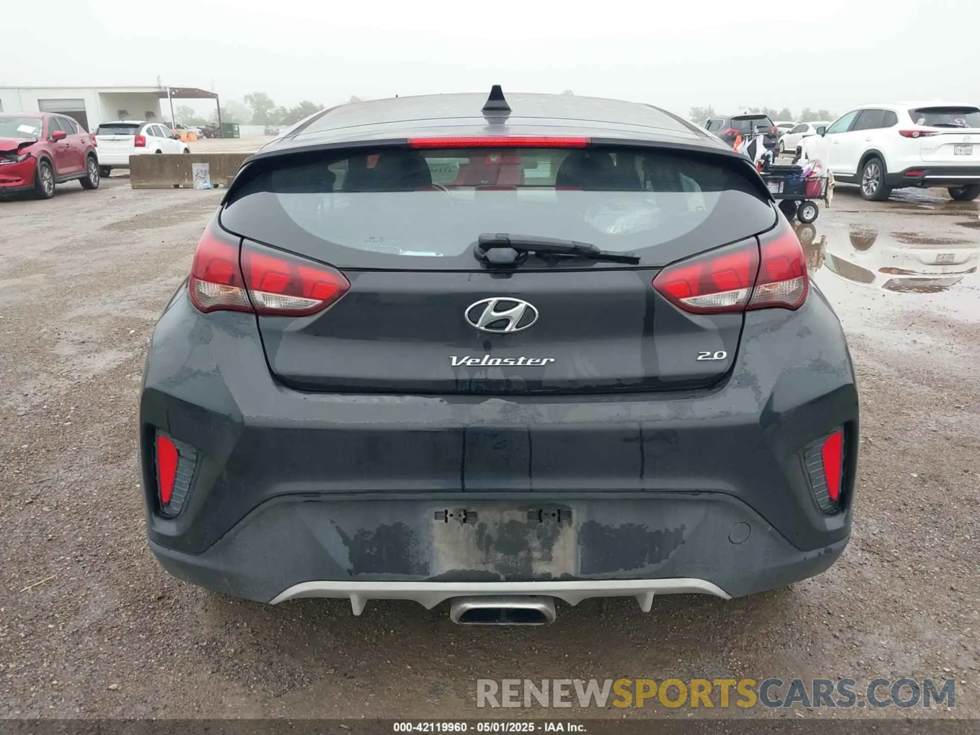 16 Photograph of a damaged car KMHTG6AFXKU019550 HYUNDAI VELOSTER 2019