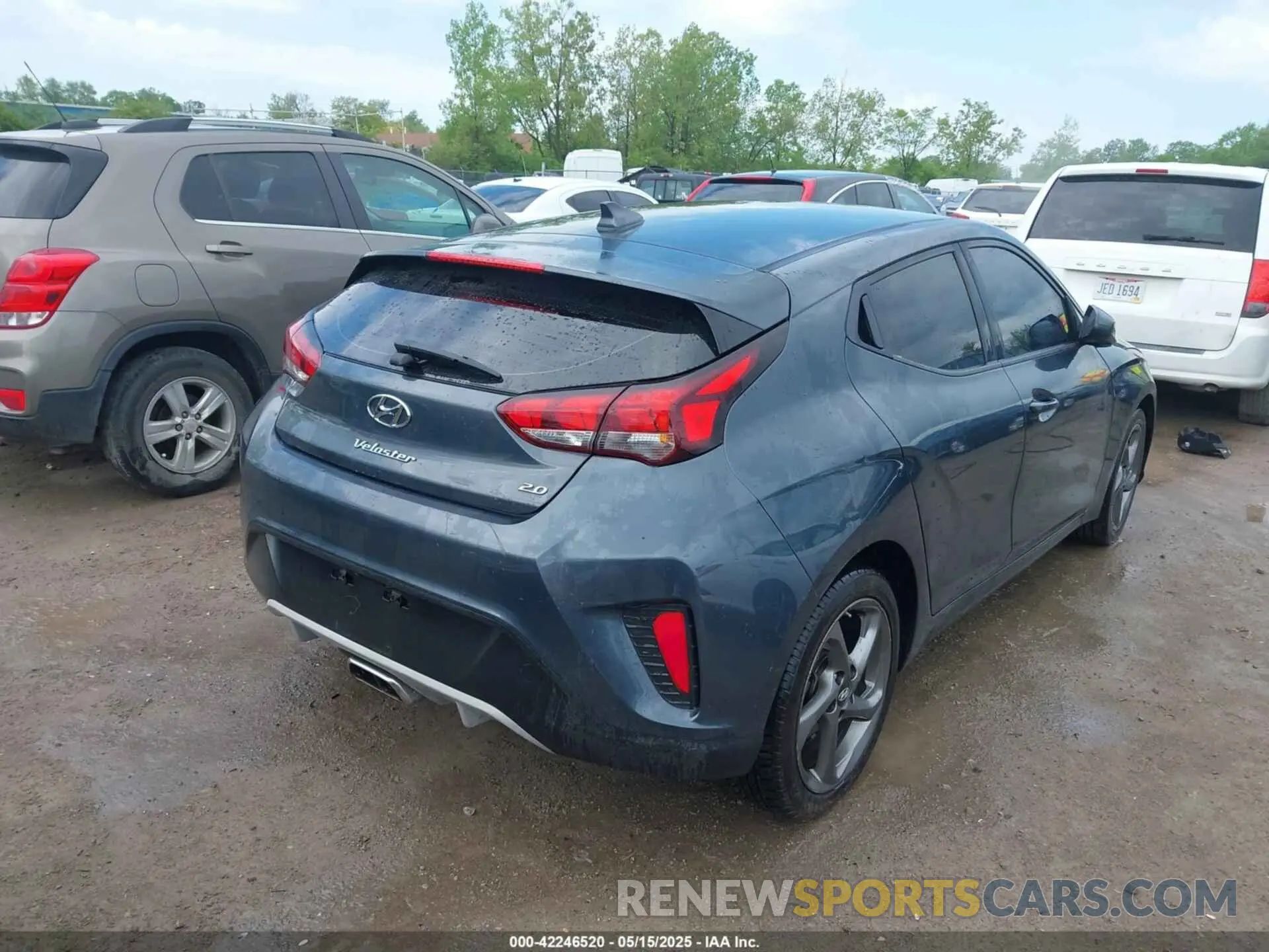 4 Photograph of a damaged car KMHTG6AFXKU019726 HYUNDAI VELOSTER 2019