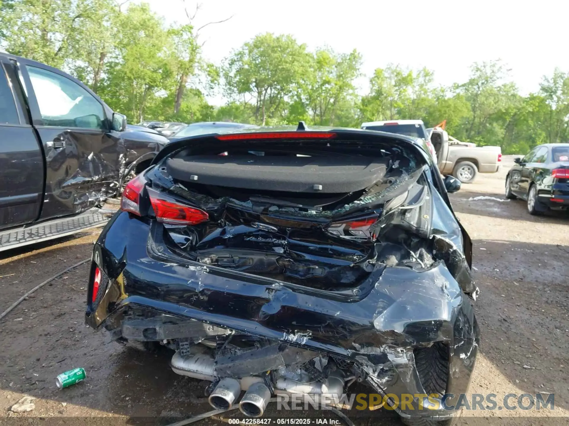 16 Photograph of a damaged car KMHTH6AB3KU012708 HYUNDAI VELOSTER 2019