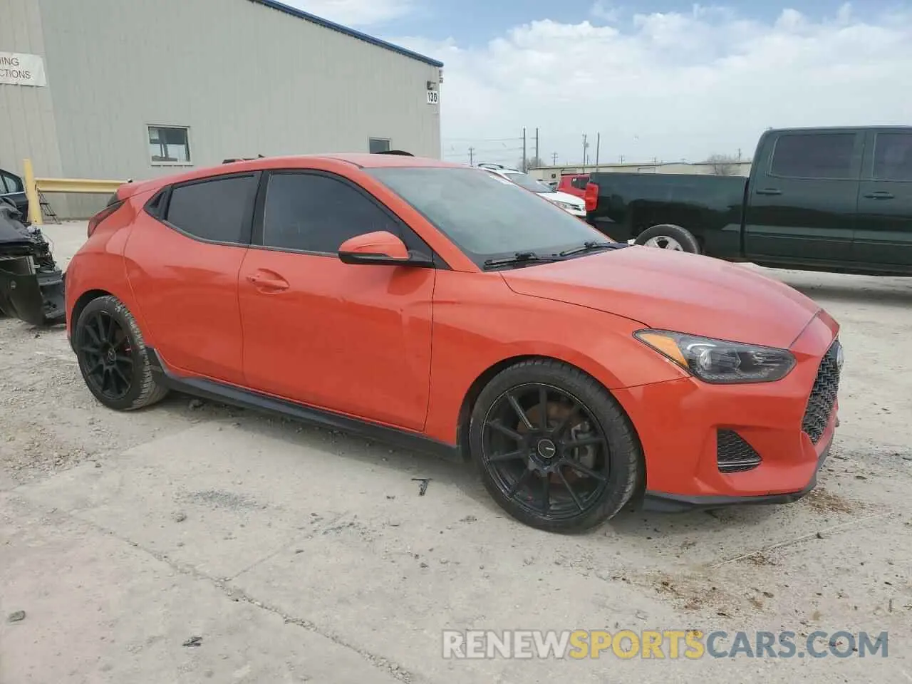 4 Photograph of a damaged car KMHTH6AB6KU007275 HYUNDAI VELOSTER 2019