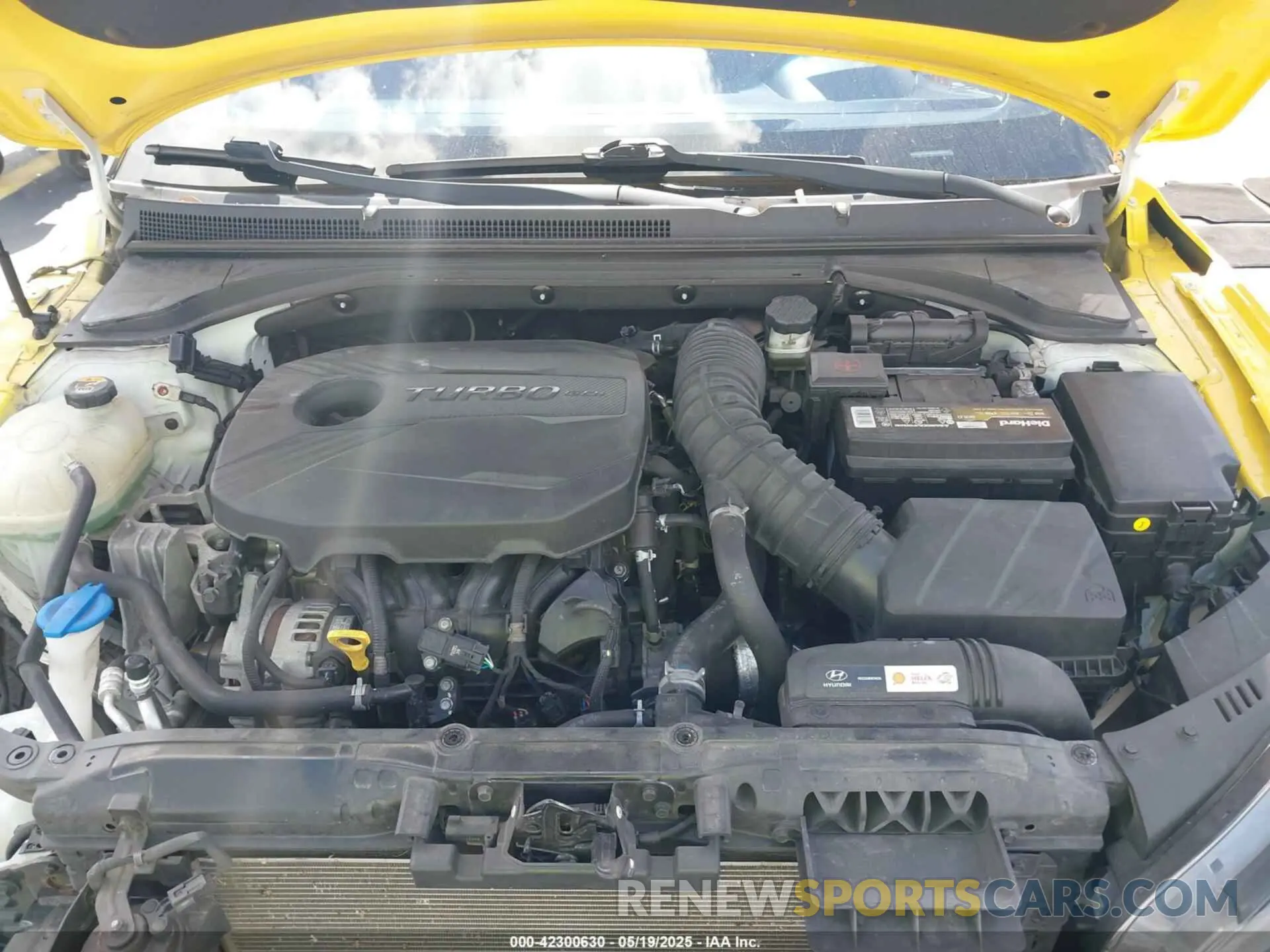 10 Photograph of a damaged car KMHTH6AB8KU005978 HYUNDAI VELOSTER 2019