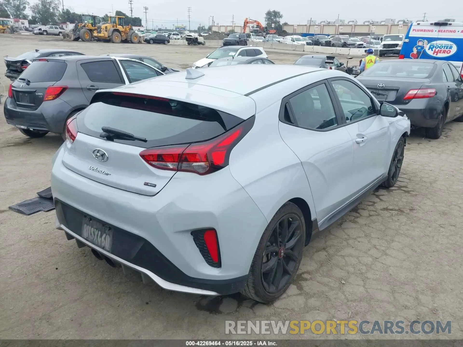 4 Photograph of a damaged car KMHTH6ABXKU007246 HYUNDAI VELOSTER 2019