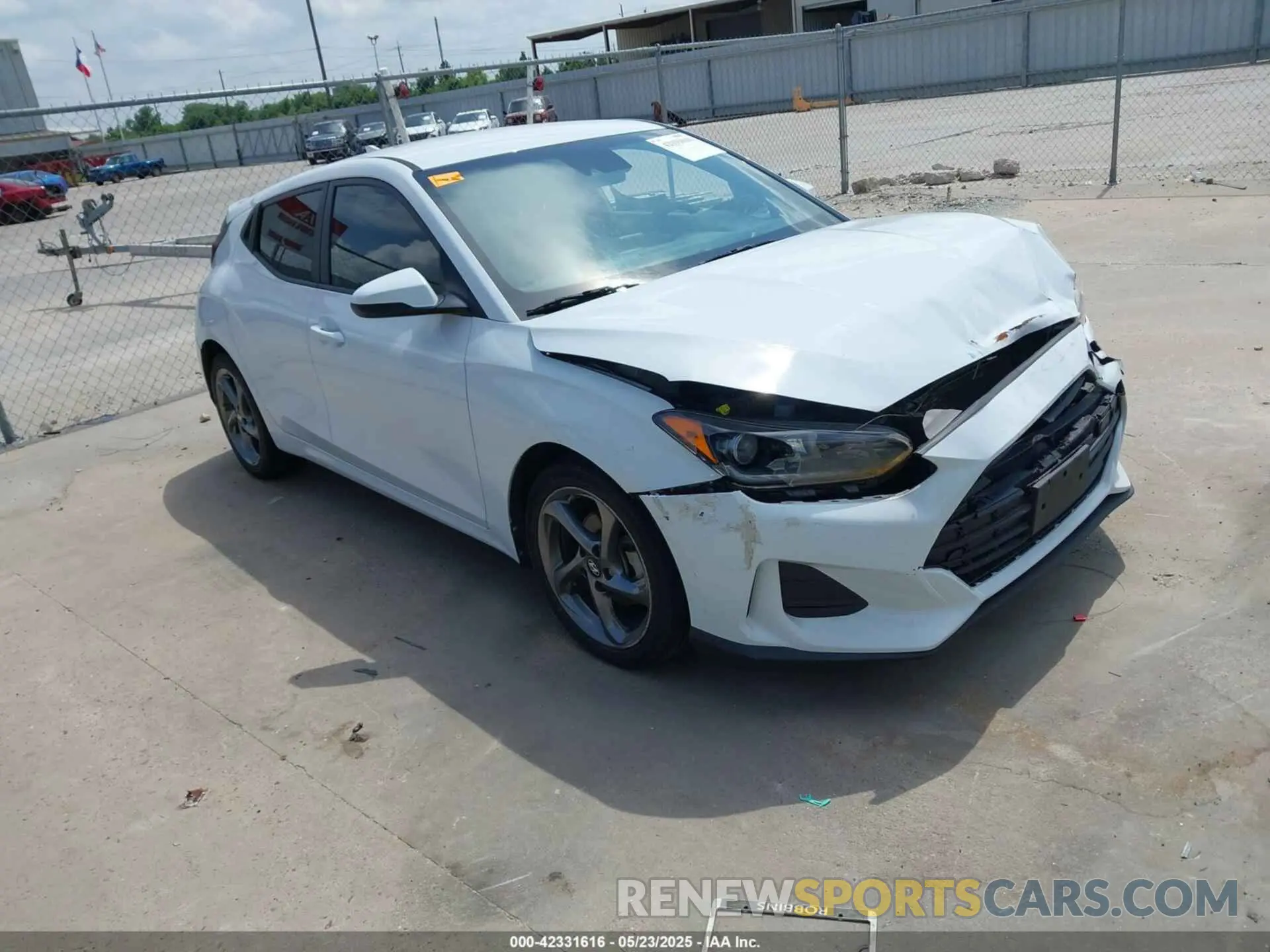 1 Фотография поврежденного автомобиля KMHTG6AF0LU029621 HYUNDAI VELOSTER 2020