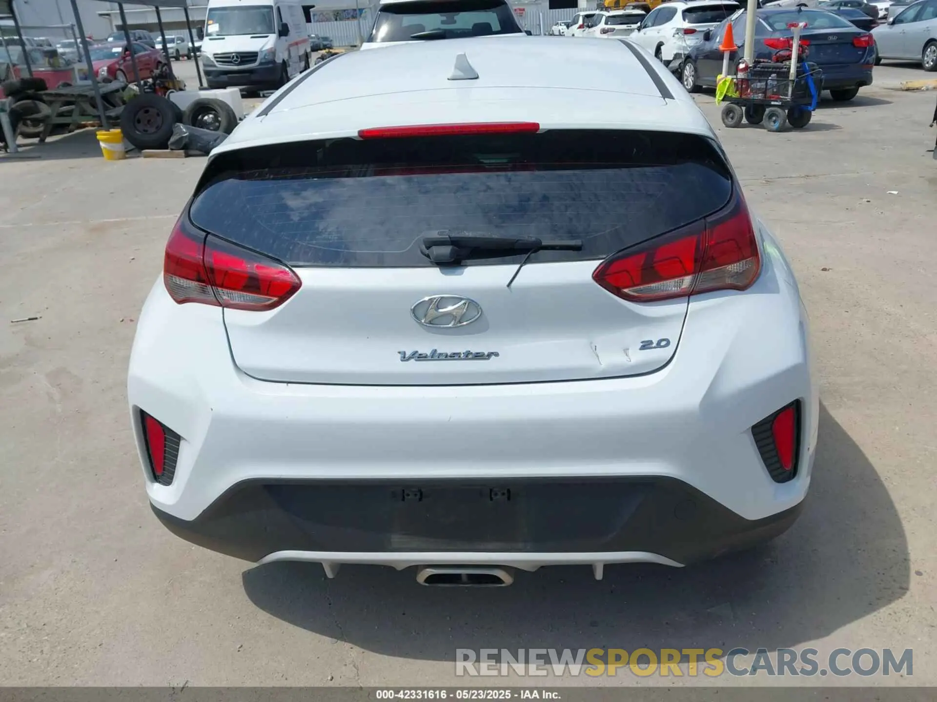 16 Фотография поврежденного автомобиля KMHTG6AF0LU029621 HYUNDAI VELOSTER 2020