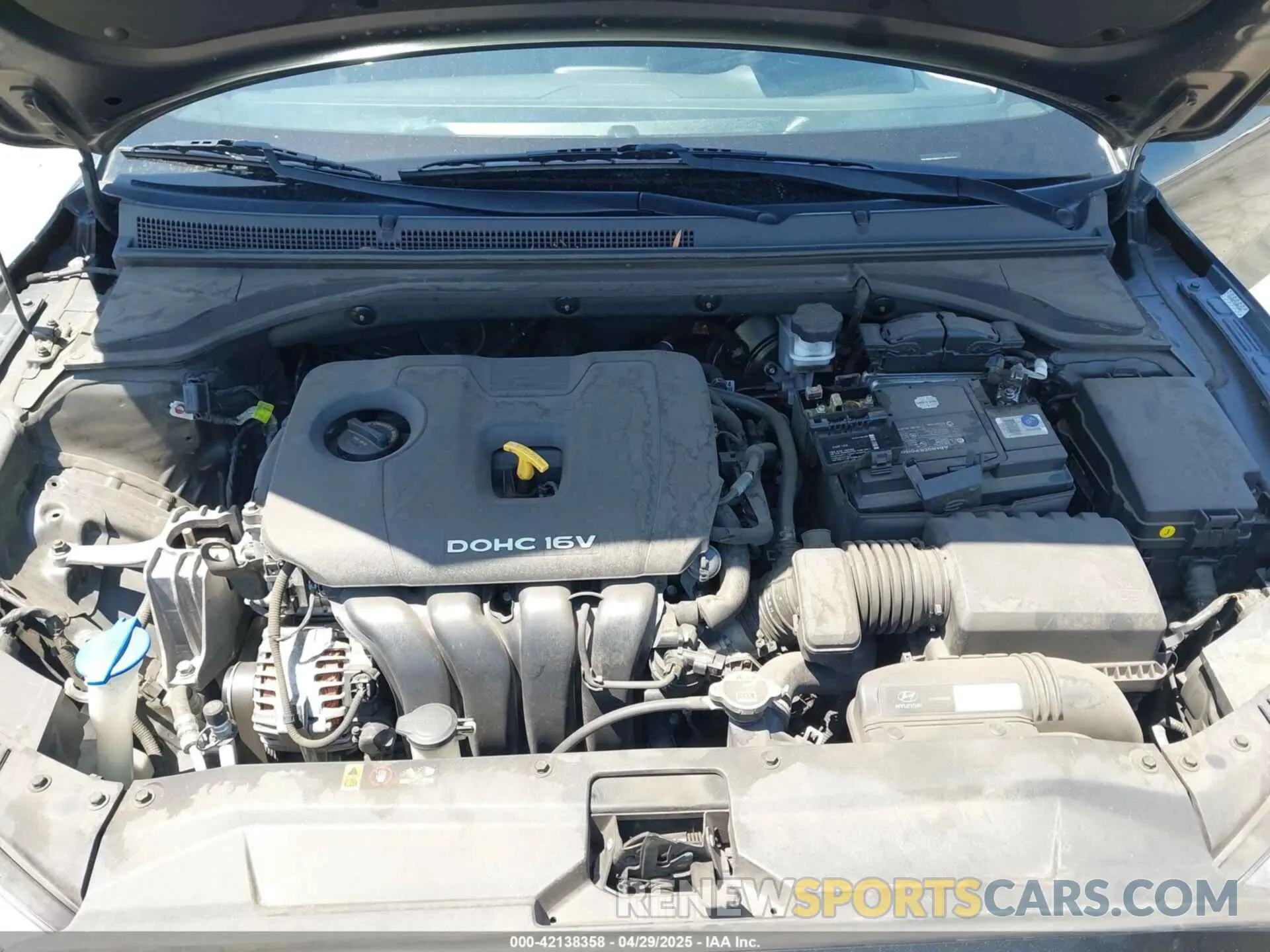 10 Photograph of a damaged car KMHTG6AF2LU024159 HYUNDAI VELOSTER 2020