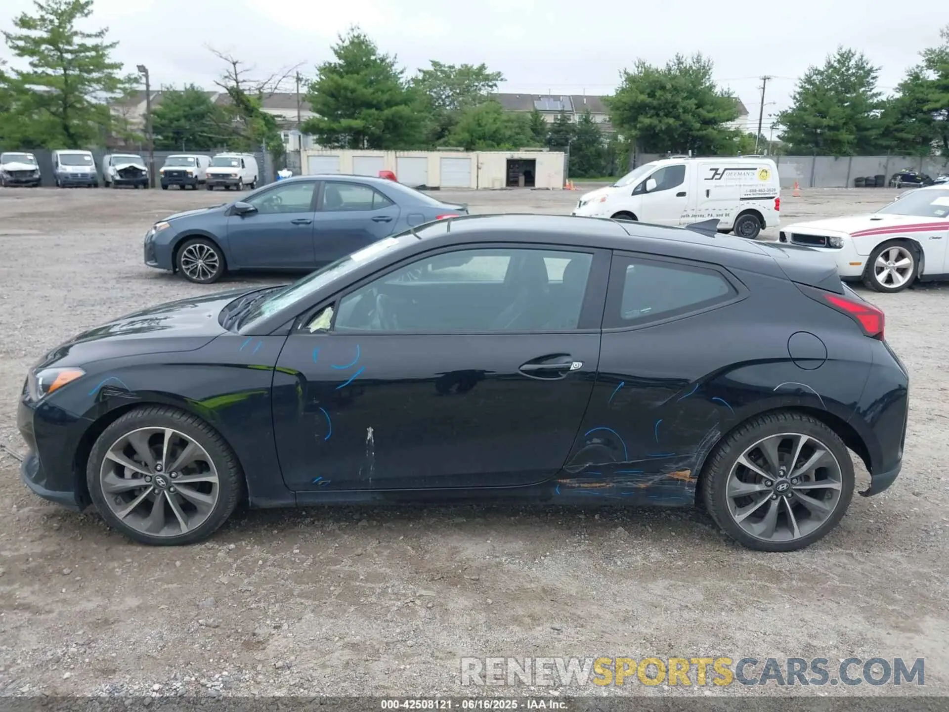 14 Photograph of a damaged car KMHTG6AF3LU023862 HYUNDAI VELOSTER 2020