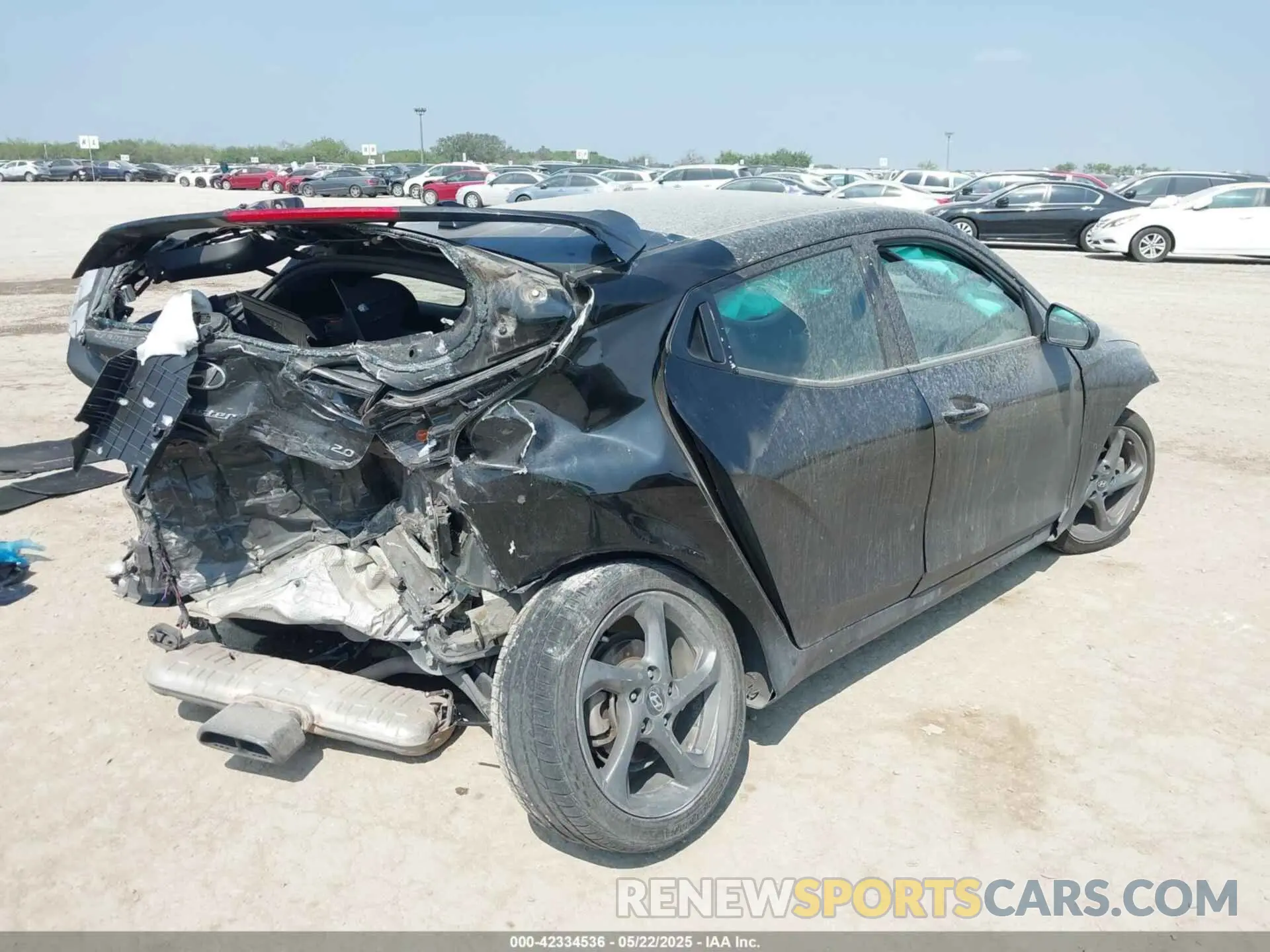 4 Photograph of a damaged car KMHTG6AF6LU023144 HYUNDAI VELOSTER 2020