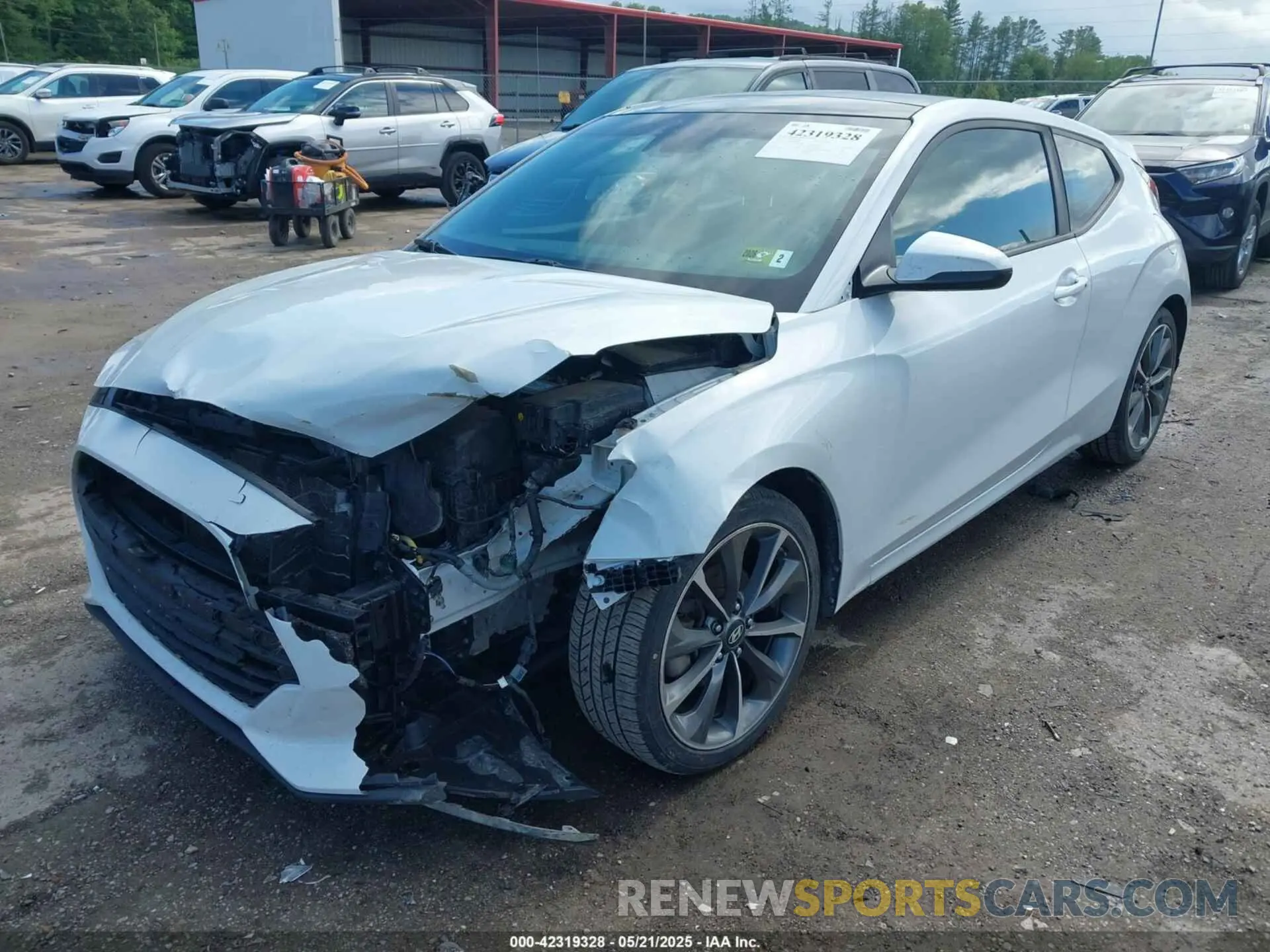 2 Фотография поврежденного автомобиля KMHTG6AF8LU028992 HYUNDAI VELOSTER 2020