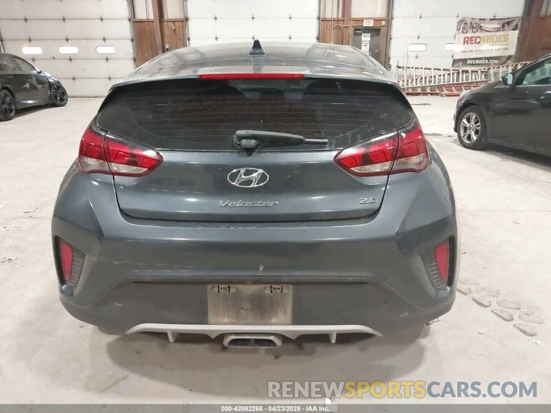 16 Photograph of a damaged car KMHTG6AF8LU030421 HYUNDAI VELOSTER 2020