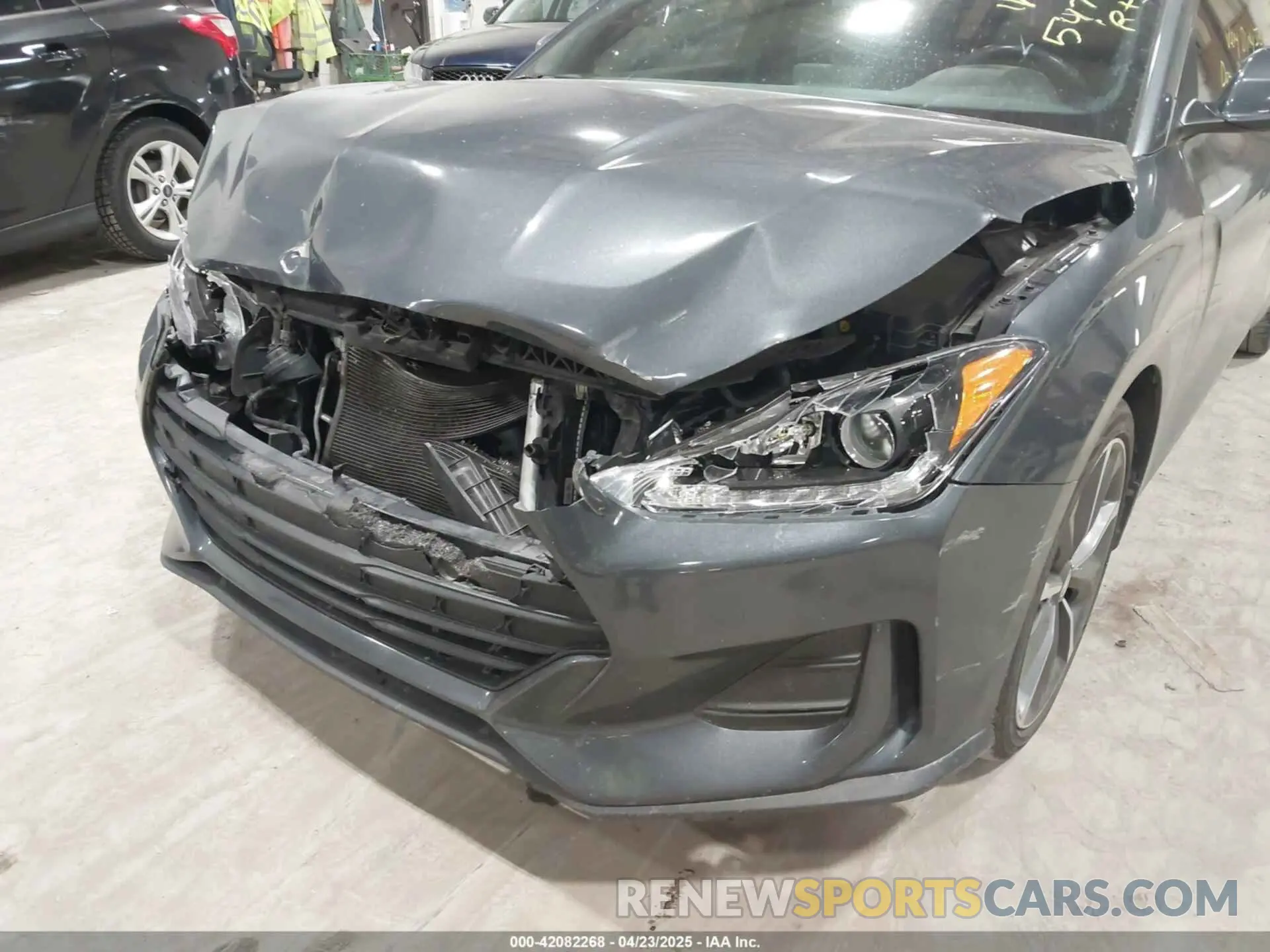 6 Photograph of a damaged car KMHTG6AF8LU030421 HYUNDAI VELOSTER 2020
