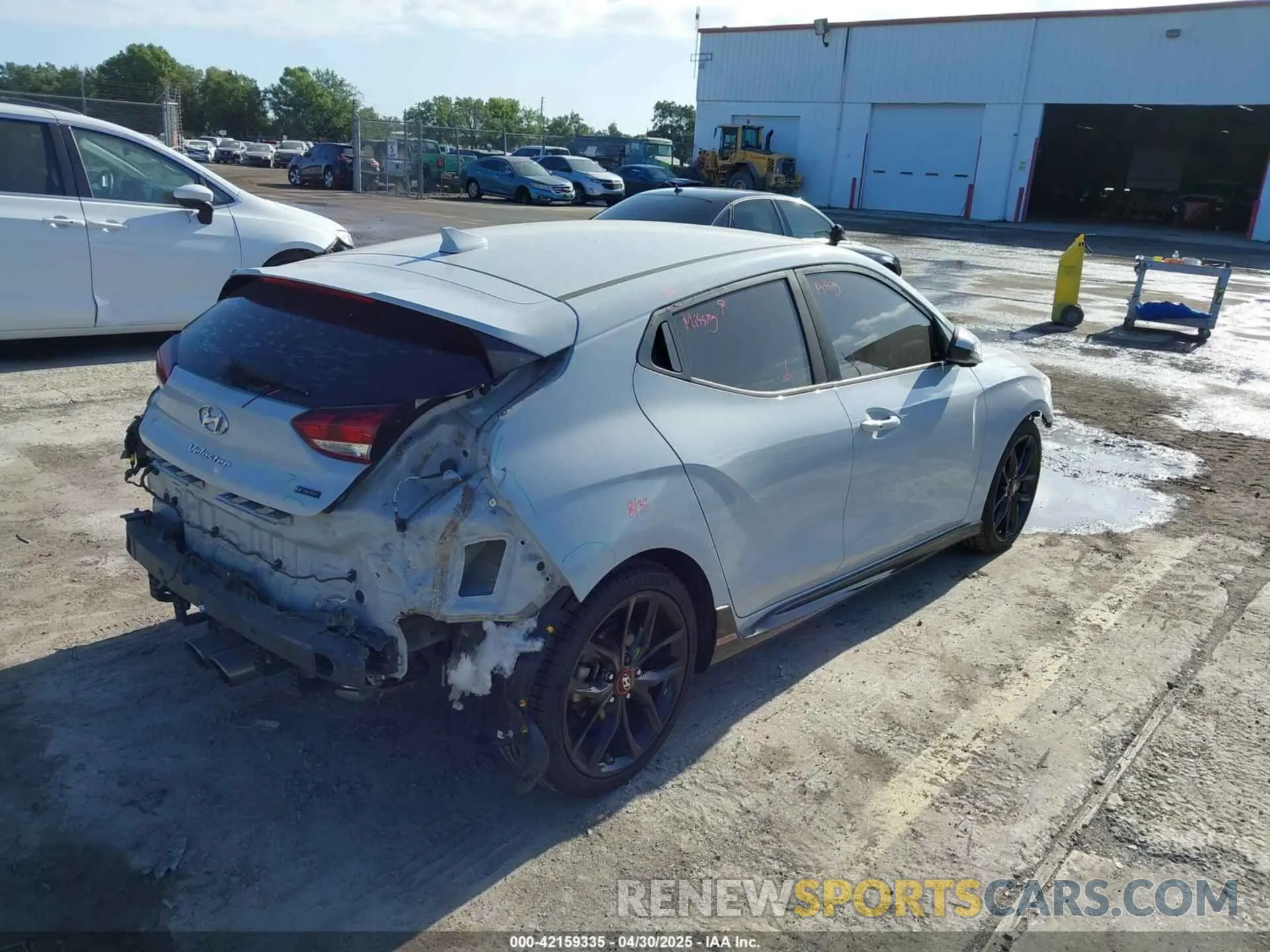 4 Фотография поврежденного автомобиля KMHTH6AB0LU026664 HYUNDAI VELOSTER 2020