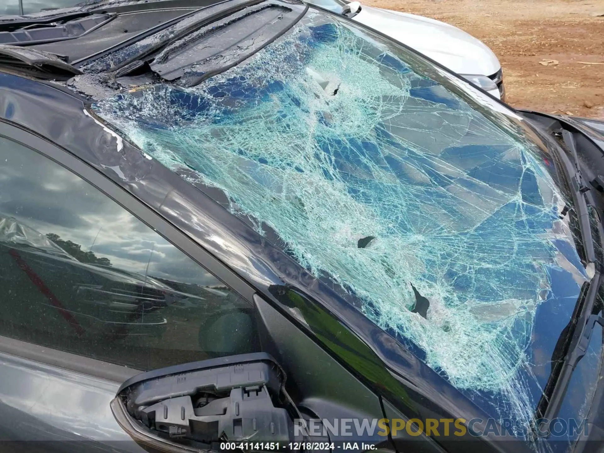 18 Photograph of a damaged car KMHTH6AB0LU027488 HYUNDAI VELOSTER 2020