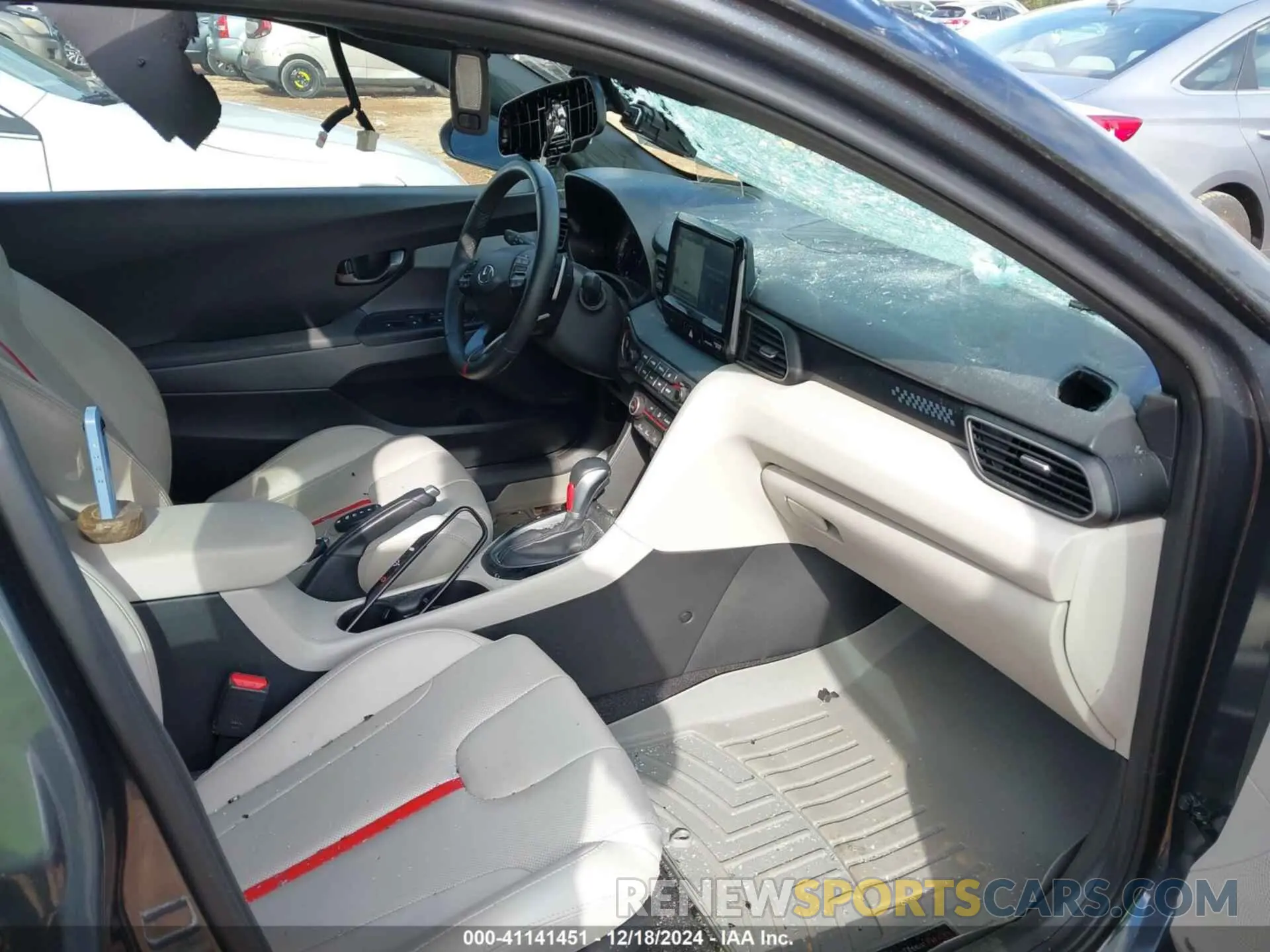 5 Photograph of a damaged car KMHTH6AB0LU027488 HYUNDAI VELOSTER 2020