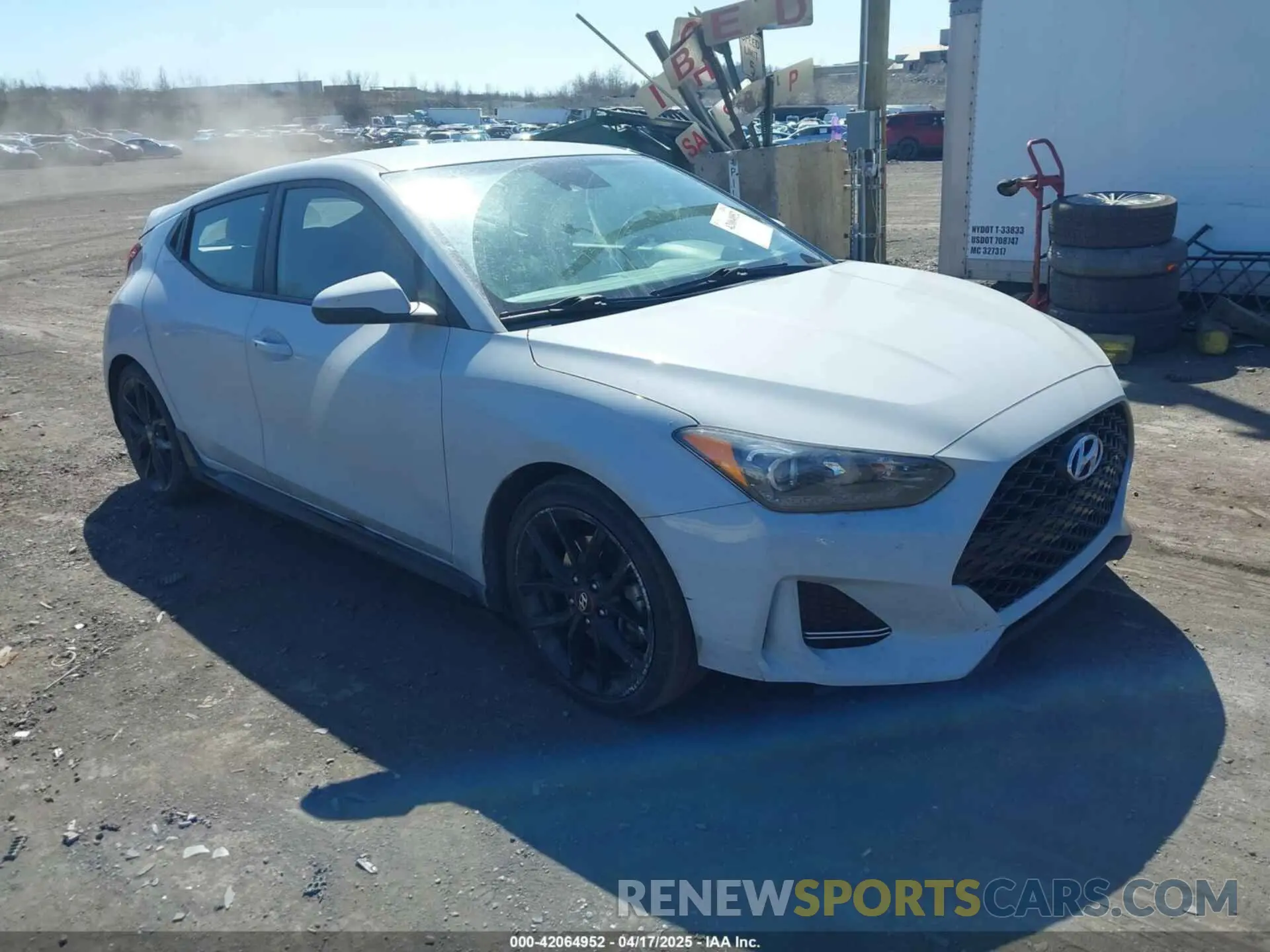 1 Photograph of a damaged car KMHTH6AB1LU027676 HYUNDAI VELOSTER 2020