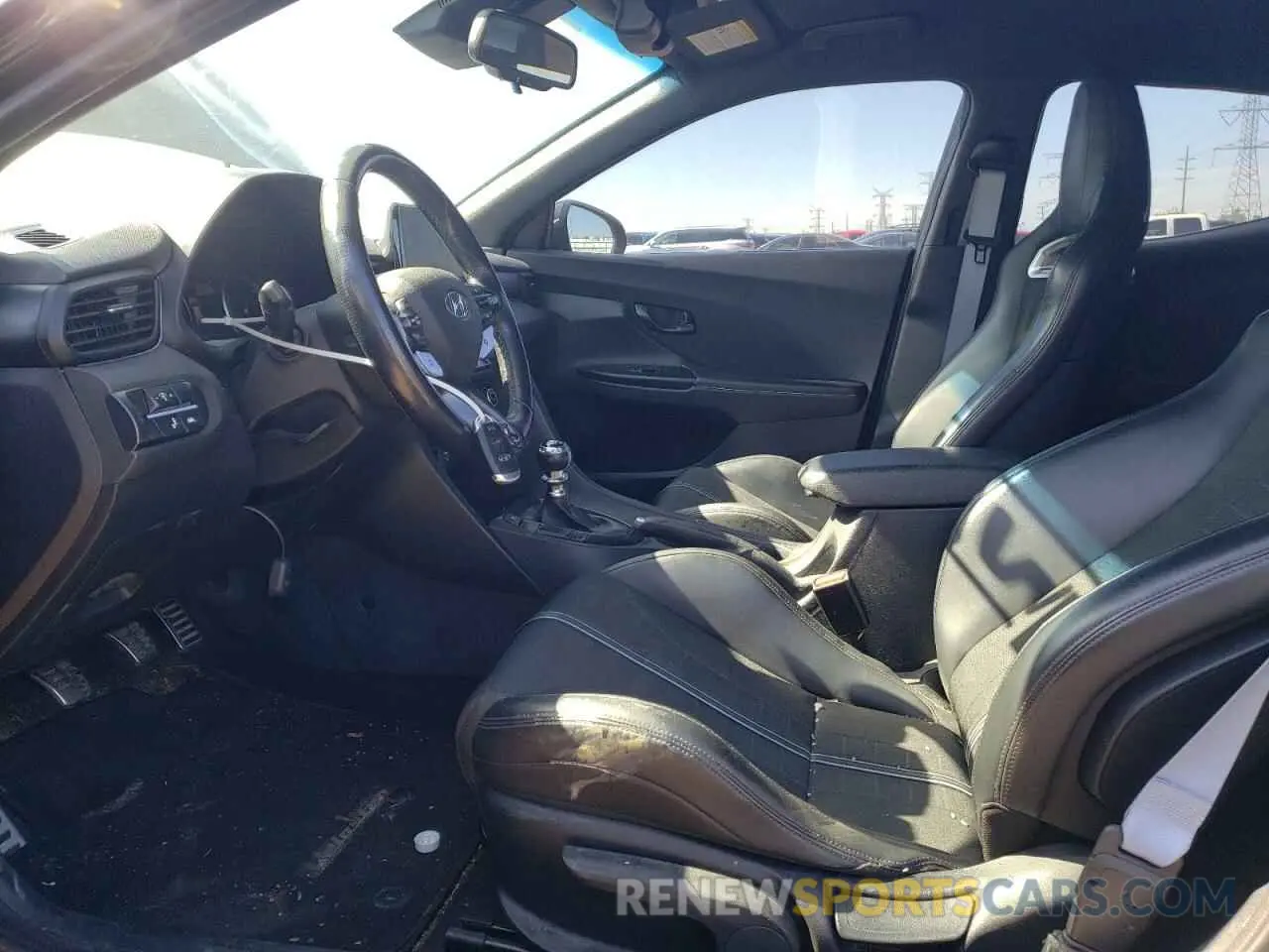 7 Фотография поврежденного автомобиля KMHT36AH0MU009934 HYUNDAI VELOSTER 2021