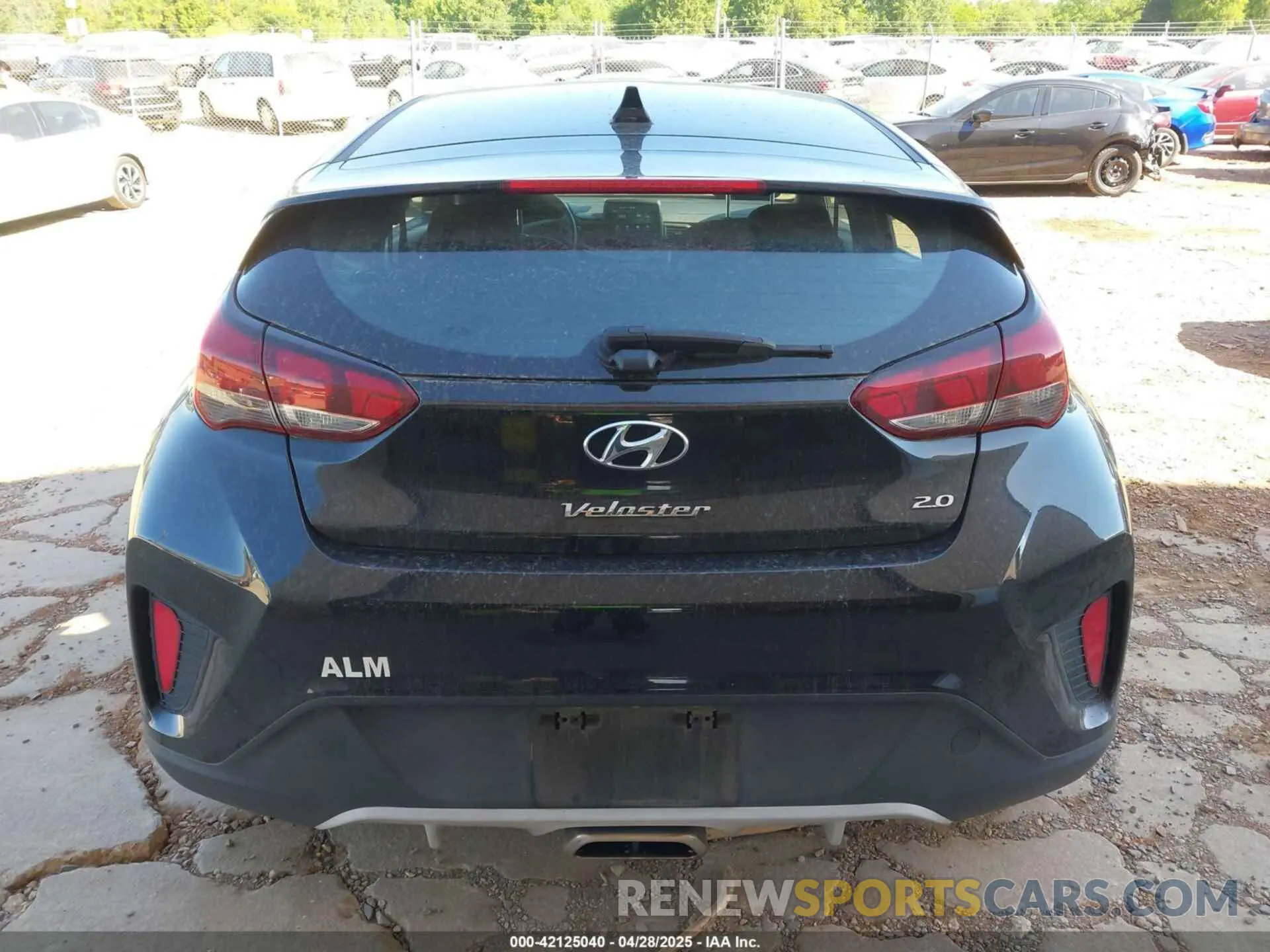 16 Photograph of a damaged car KMHTG6AF0MU032598 HYUNDAI VELOSTER 2021