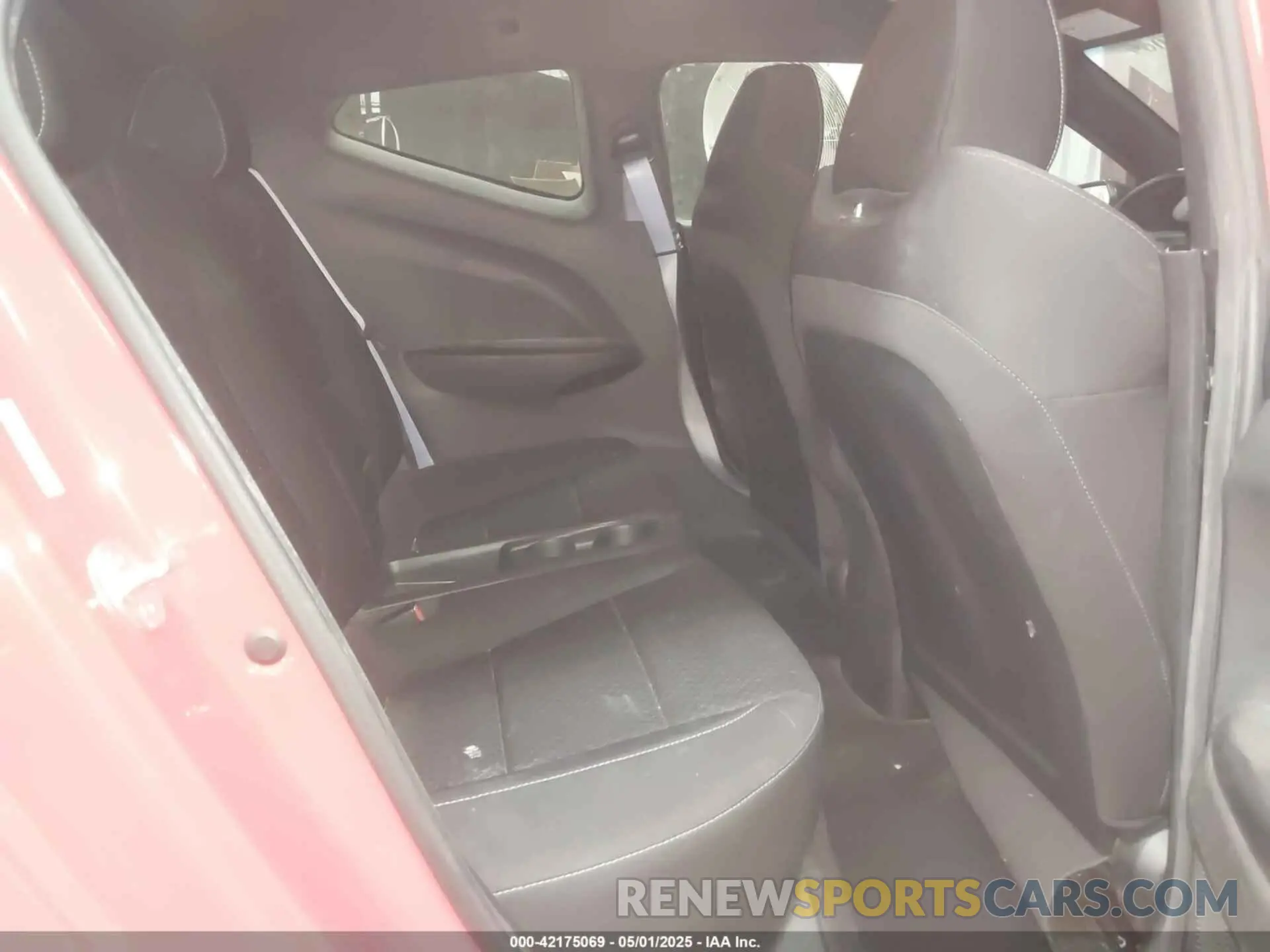 8 Photograph of a damaged car KMHT36AH6LU004297 HYUNDAI VELOSTER N 2020