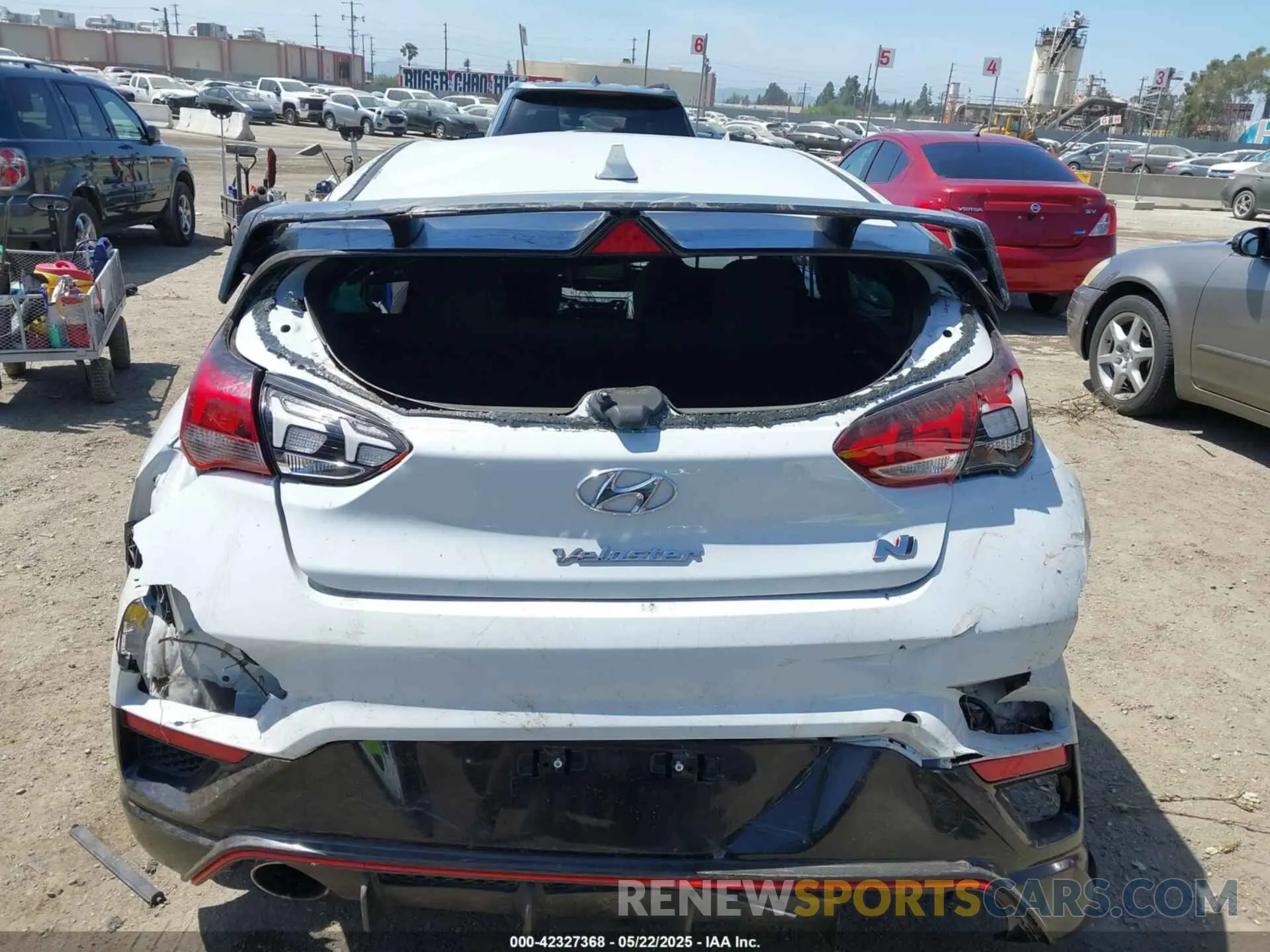 16 Photograph of a damaged car KMHT36AH9LU006142 HYUNDAI VELOSTER N 2020