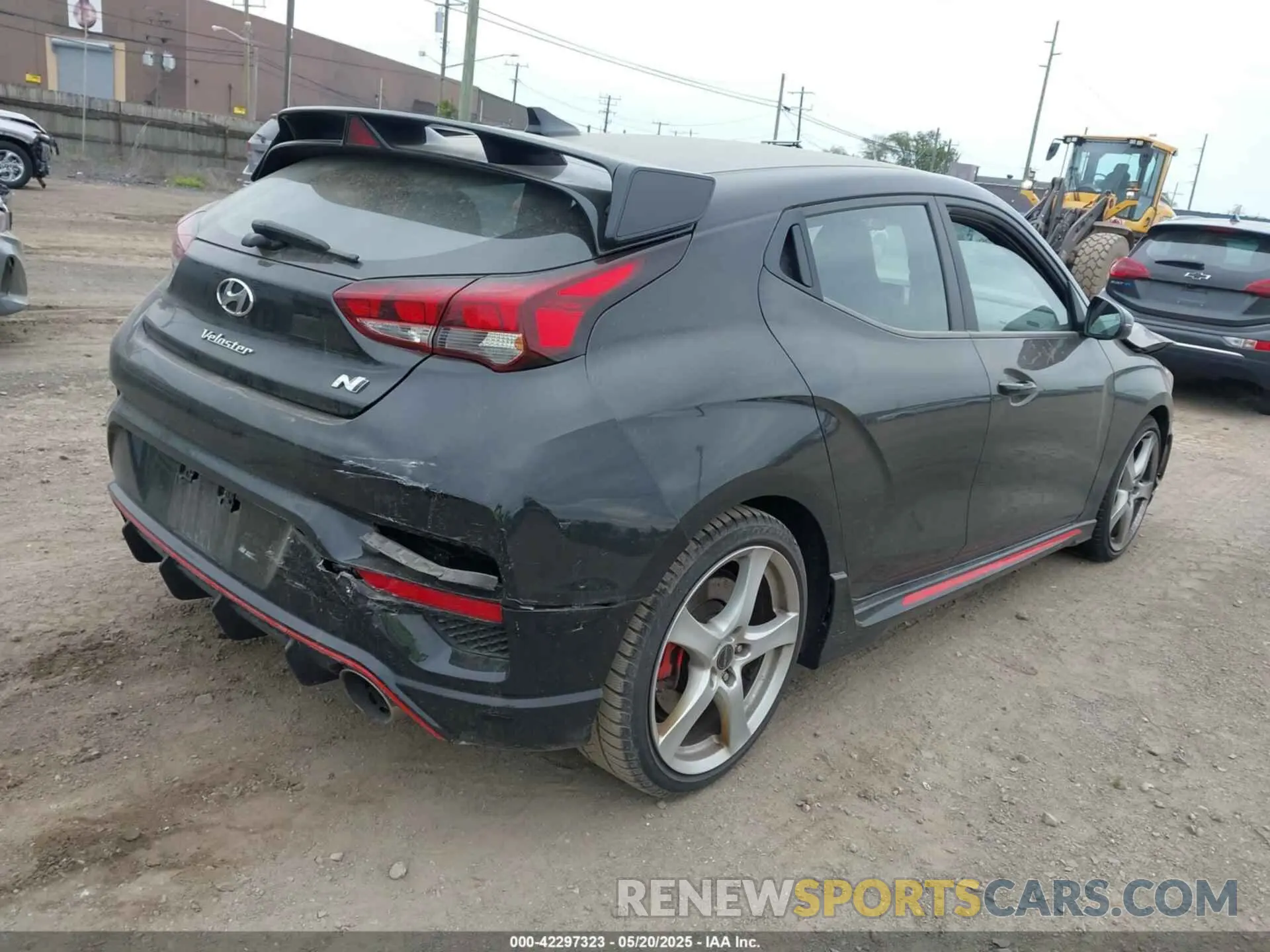 4 Photograph of a damaged car KMHT36AH0NU015217 HYUNDAI VELOSTER N 2022