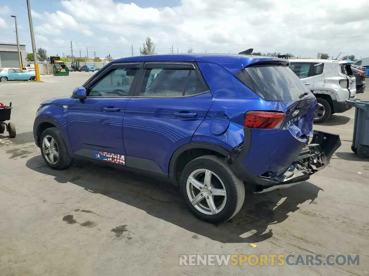 2 Фотография поврежденного автомобиля KMHRB8A30LU018208 HYUNDAI VENUE 2020