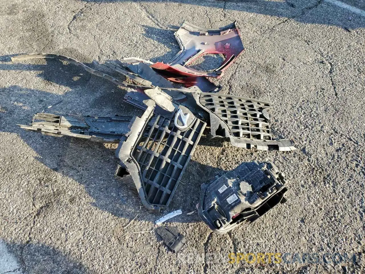 12 Photograph of a damaged car KMHRB8A35LU027308 HYUNDAI VENUE 2020