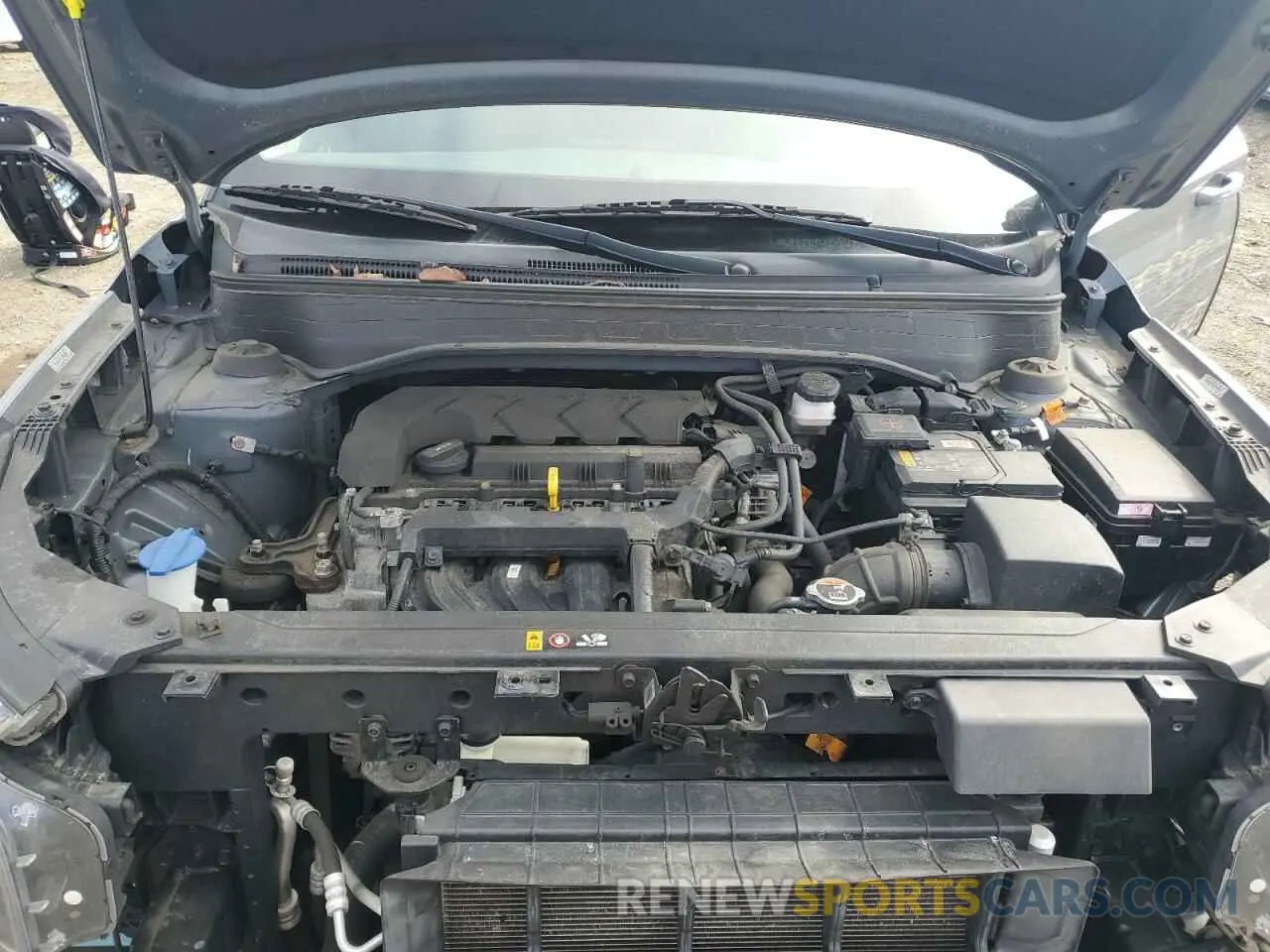 11 Photograph of a damaged car KMHRB8A39LU040496 HYUNDAI VENUE 2020