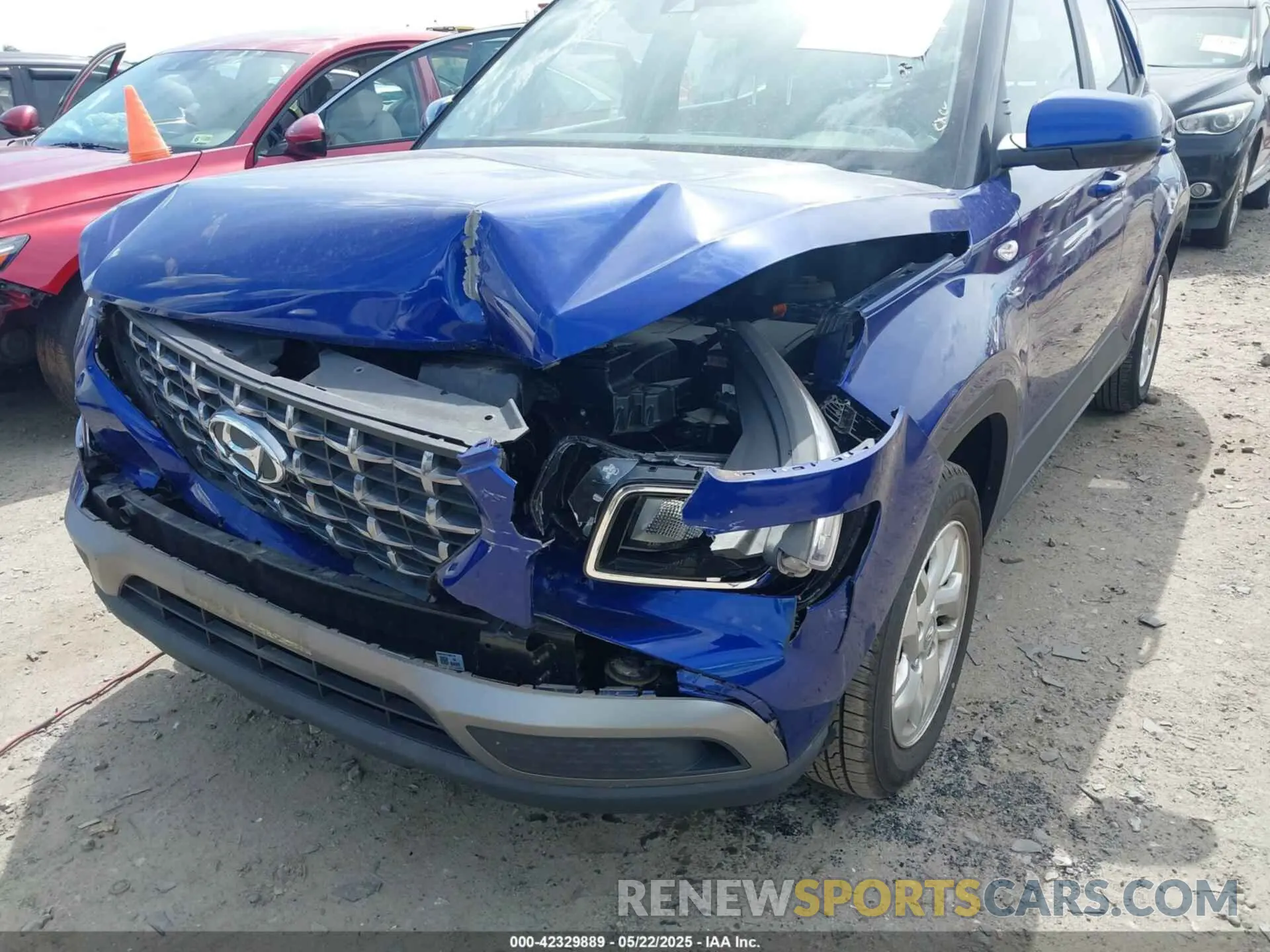 6 Photograph of a damaged car KMHRC8A34LU036434 HYUNDAI VENUE 2020
