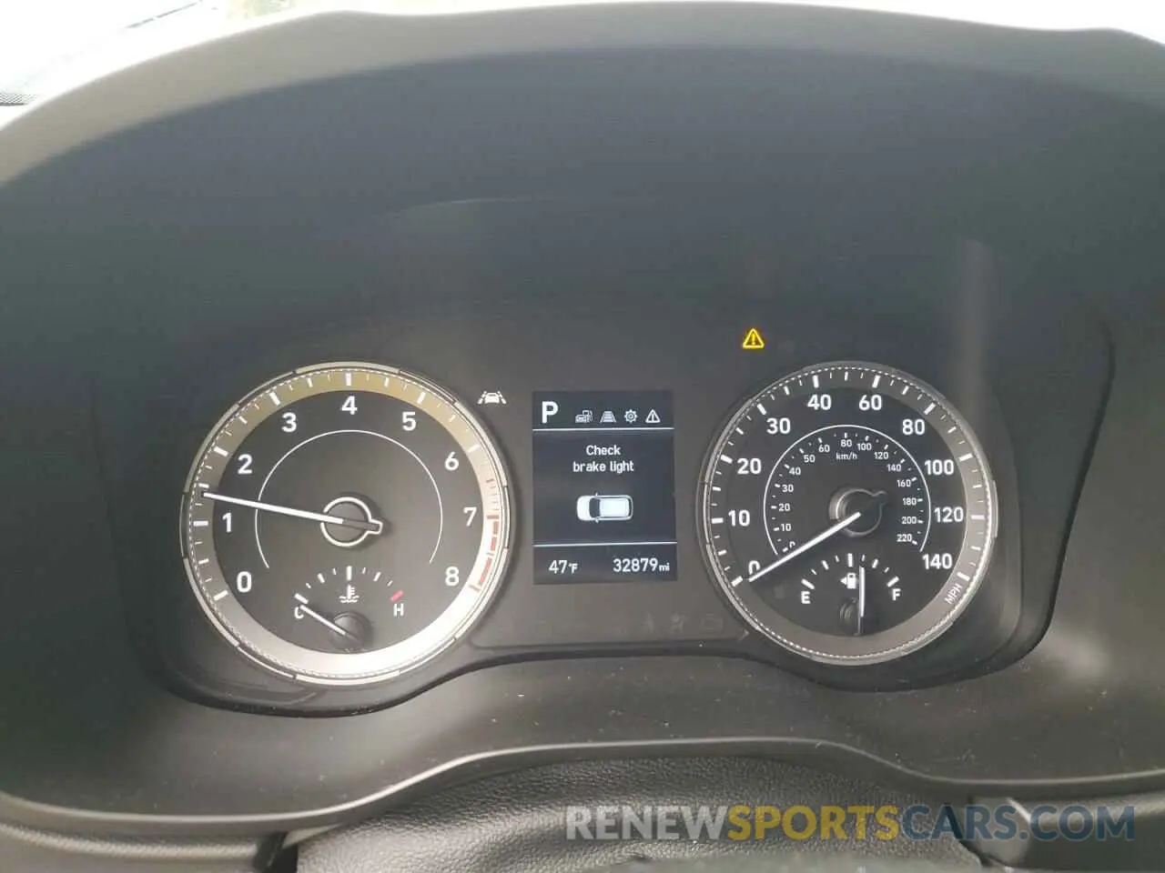 9 Фотография поврежденного автомобиля KMHRC8A35LU026883 HYUNDAI VENUE 2020
