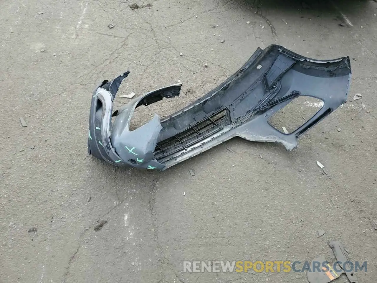 12 Photograph of a damaged car KMHRC8A37LU017229 HYUNDAI VENUE 2020