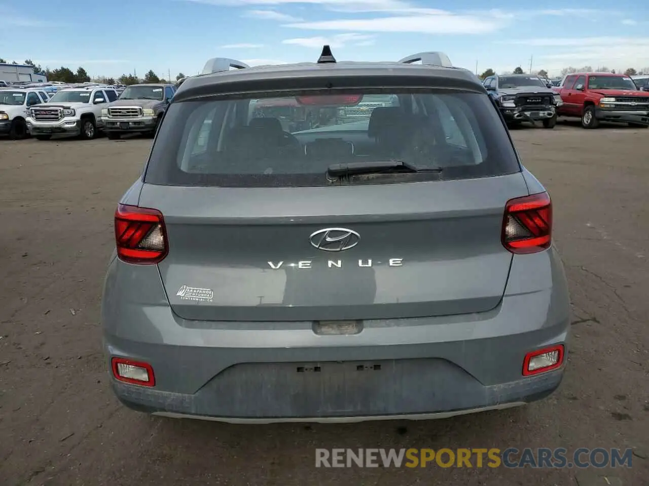 6 Photograph of a damaged car KMHRC8A37LU017229 HYUNDAI VENUE 2020
