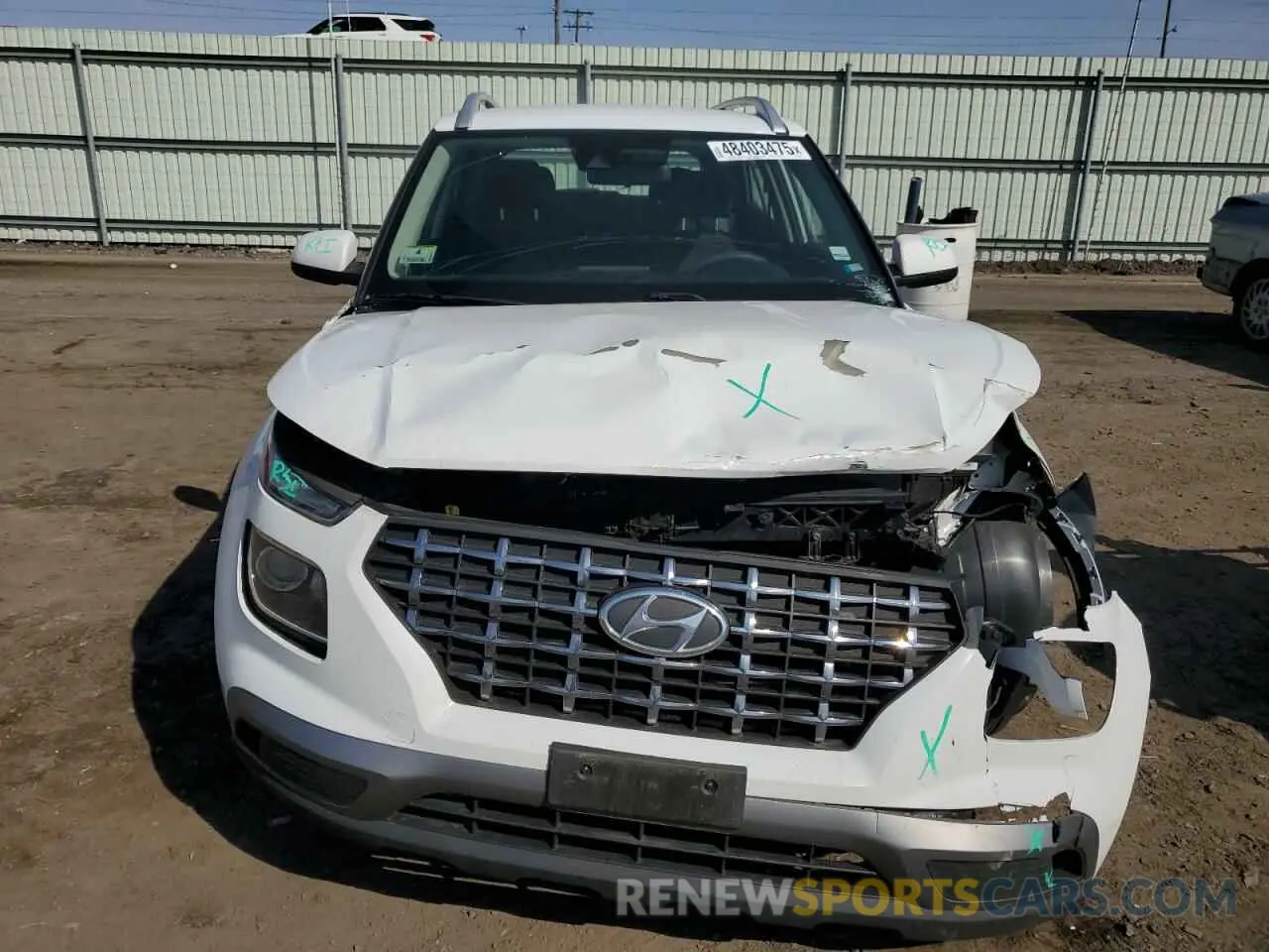 5 Photograph of a damaged car KMHRC8A3XLU035210 HYUNDAI VENUE 2020