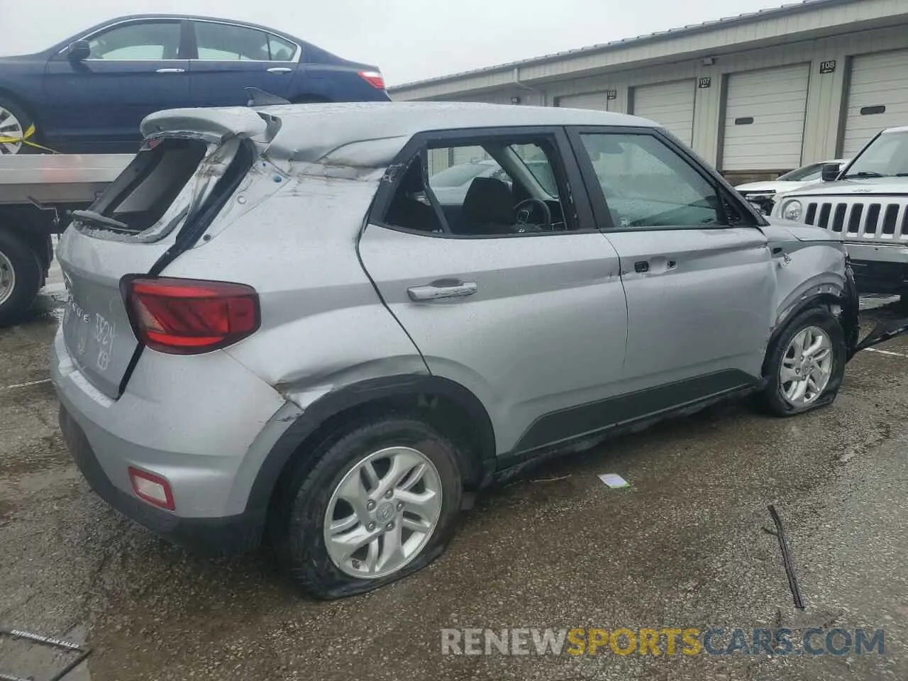 3 Photograph of a damaged car KMHRB8A32MU065824 HYUNDAI VENUE 2021