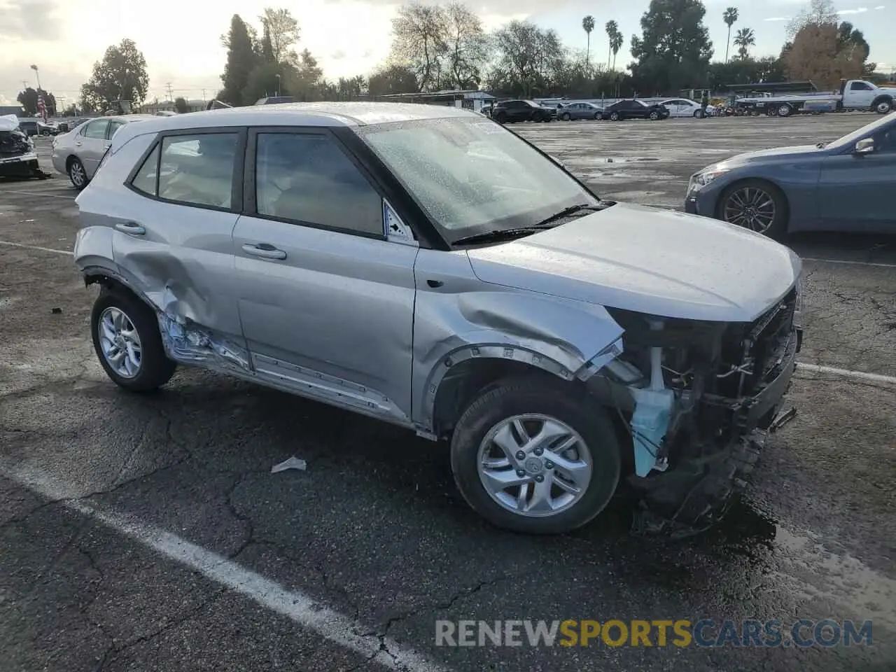 4 Photograph of a damaged car KMHRB8A33MU069722 HYUNDAI VENUE 2021