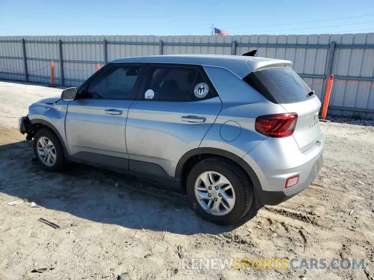 2 Photograph of a damaged car KMHRB8A33MU071342 HYUNDAI VENUE 2021