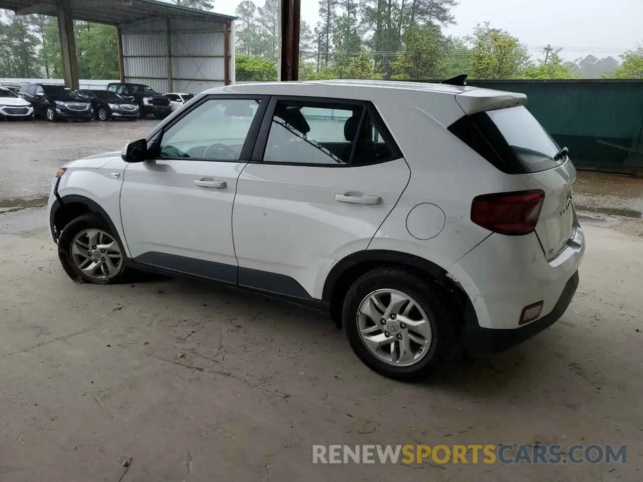 2 Фотография поврежденного автомобиля KMHRB8A33MU103366 HYUNDAI VENUE 2021