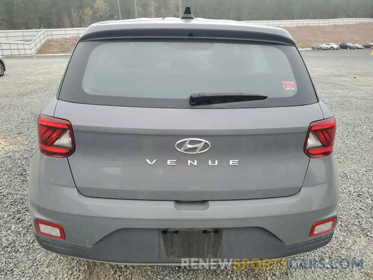 6 Photograph of a damaged car KMHRB8A36MU081850 HYUNDAI VENUE 2021