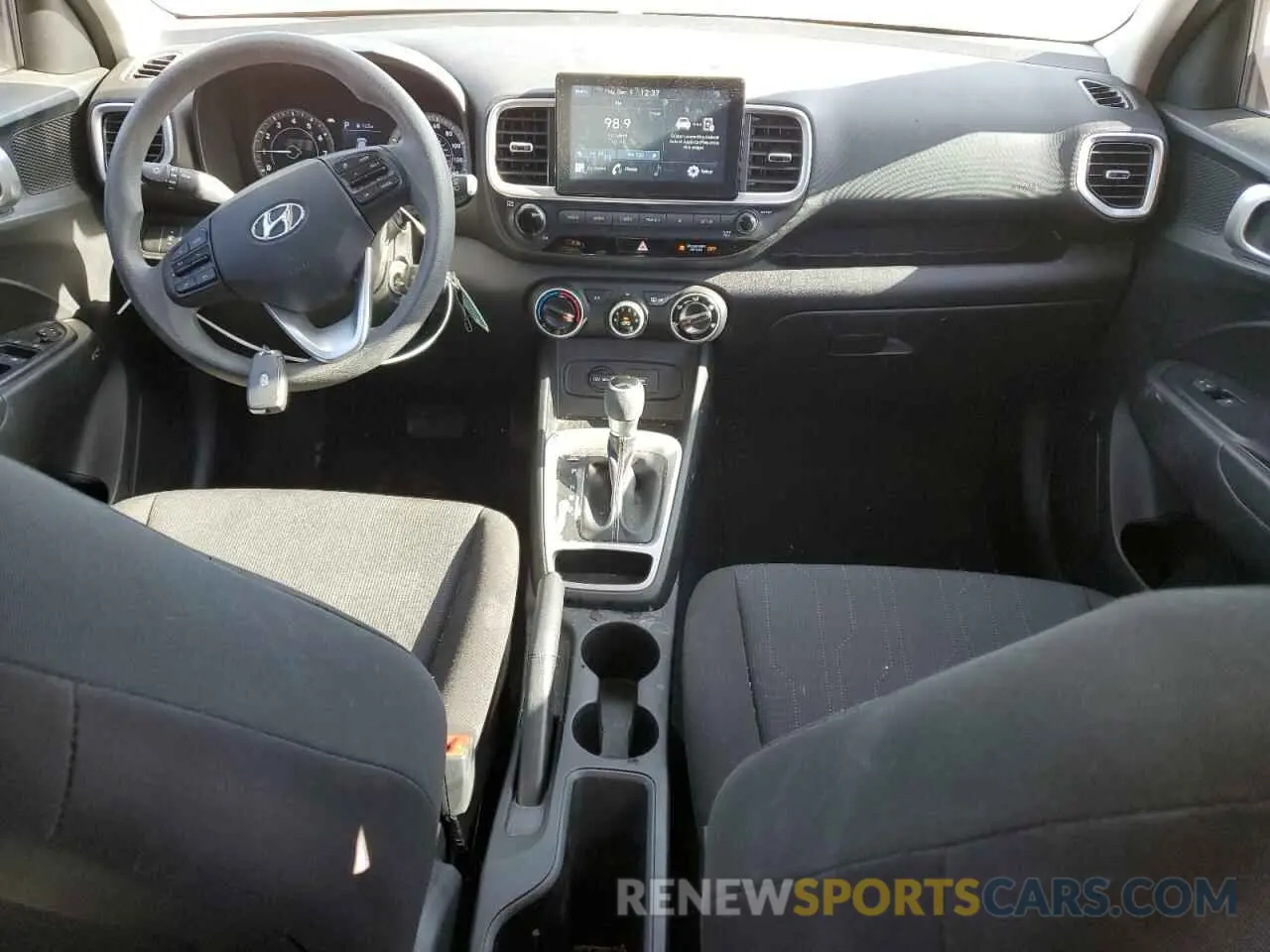 8 Photograph of a damaged car KMHRB8A37MU064068 HYUNDAI VENUE 2021