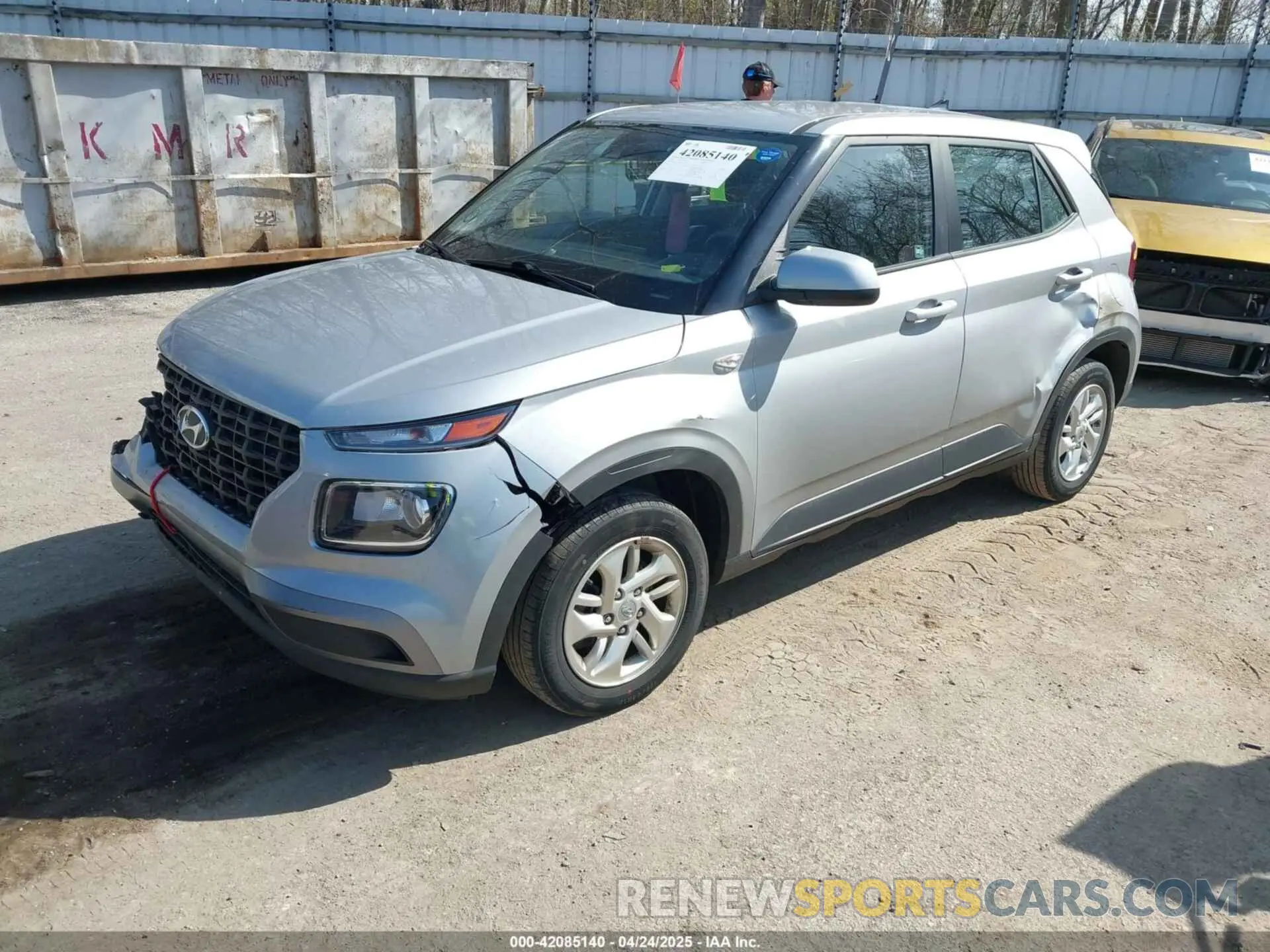 2 Photograph of a damaged car KMHRB8A37MU065155 HYUNDAI VENUE 2021