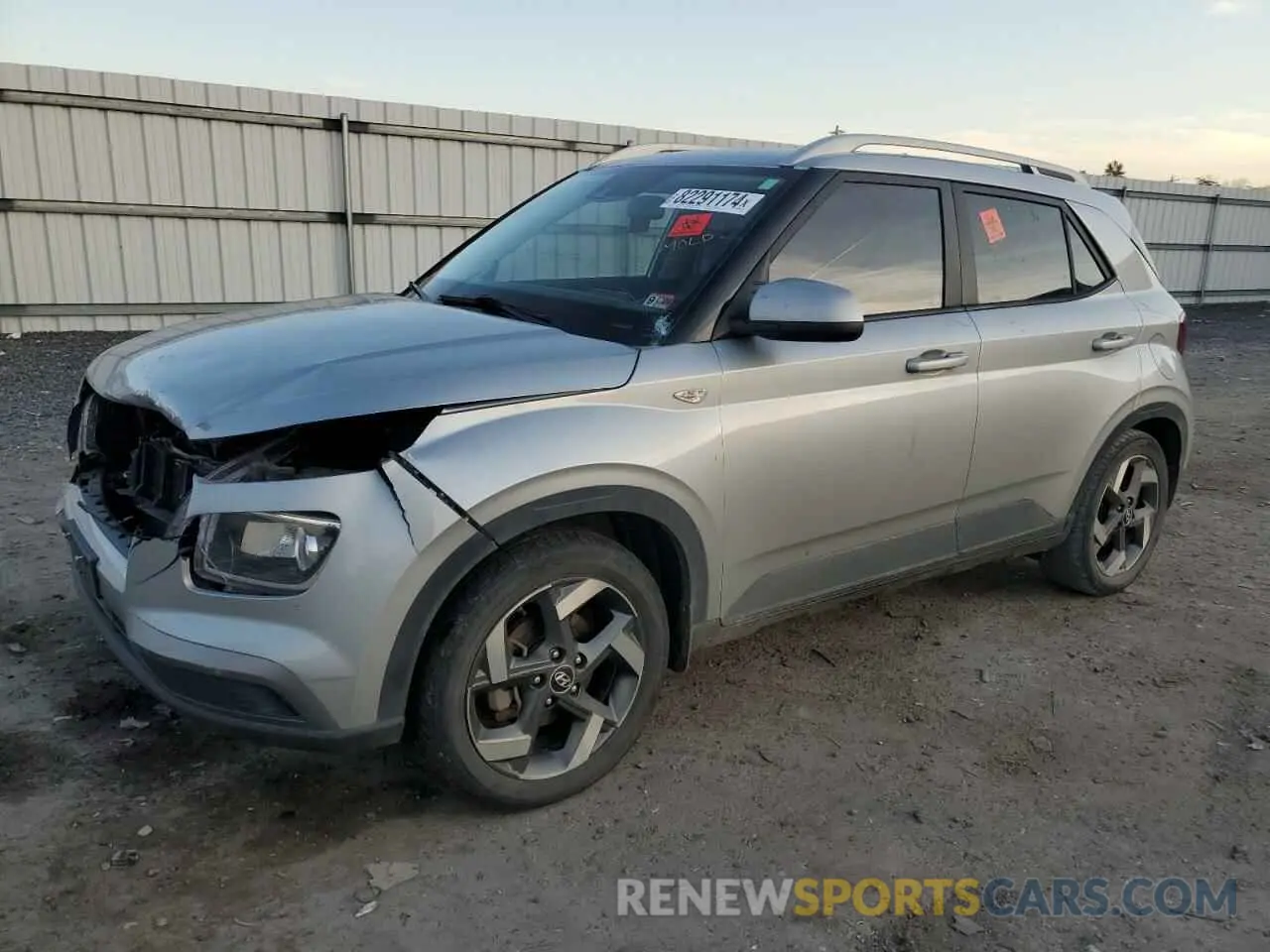 1 Photograph of a damaged car KMHRC8A30MU071456 HYUNDAI VENUE 2021